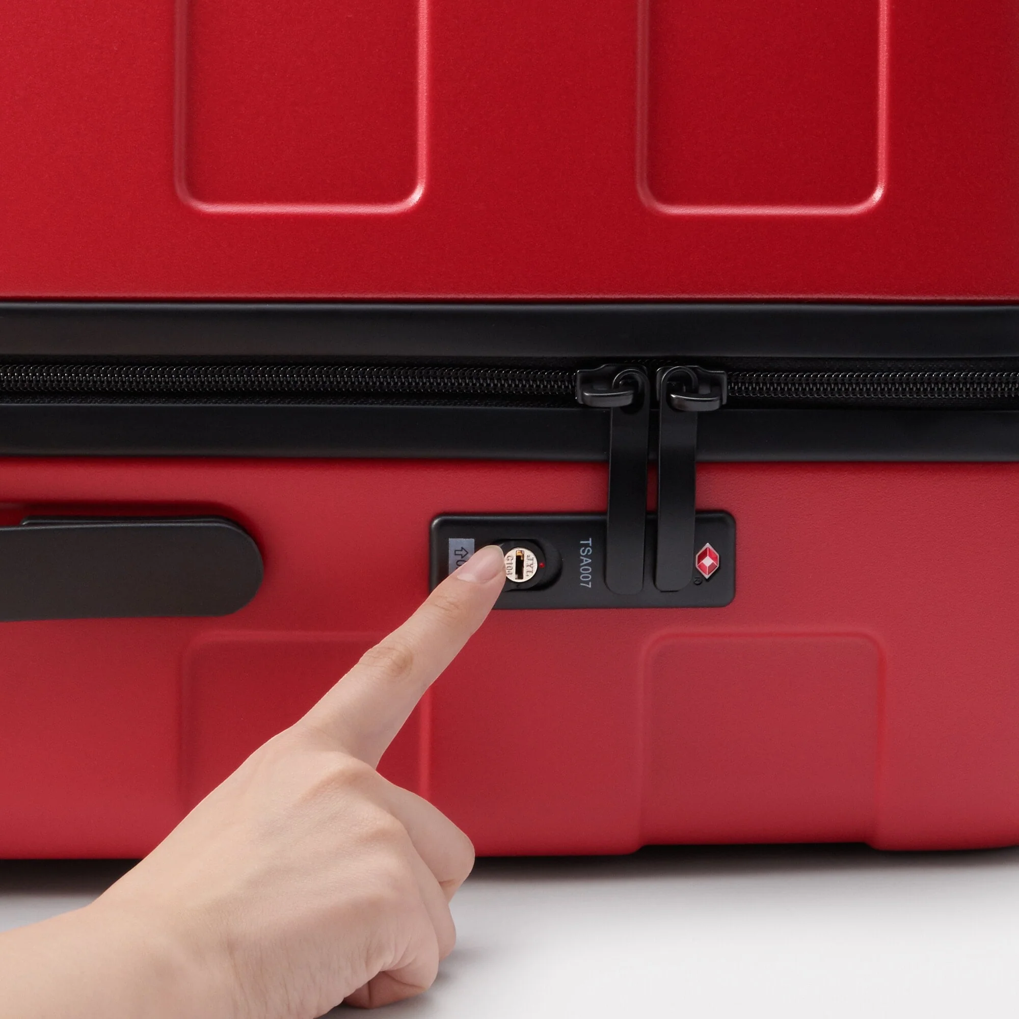 Adjustable Handle Hard Shell Suitcase 75L | Check-In - Image 115