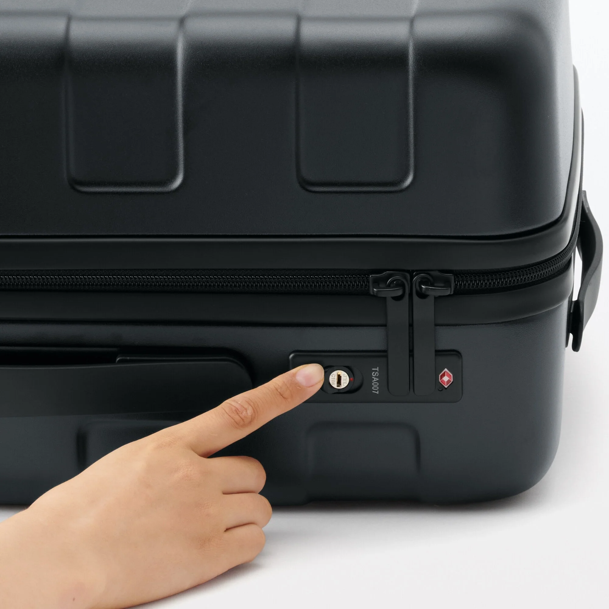 Adjustable Handle Hard Shell Suitcase 36L | Carry-On - Image 76