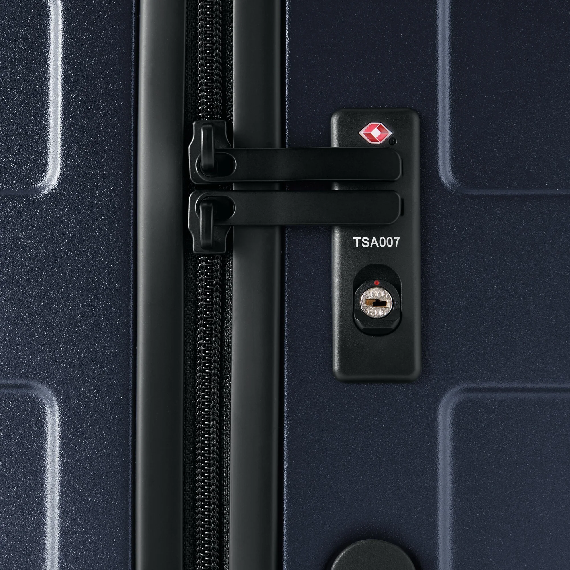 Adjustable Handle Hard Shell Suitcase 75L | Check-In - Image 114