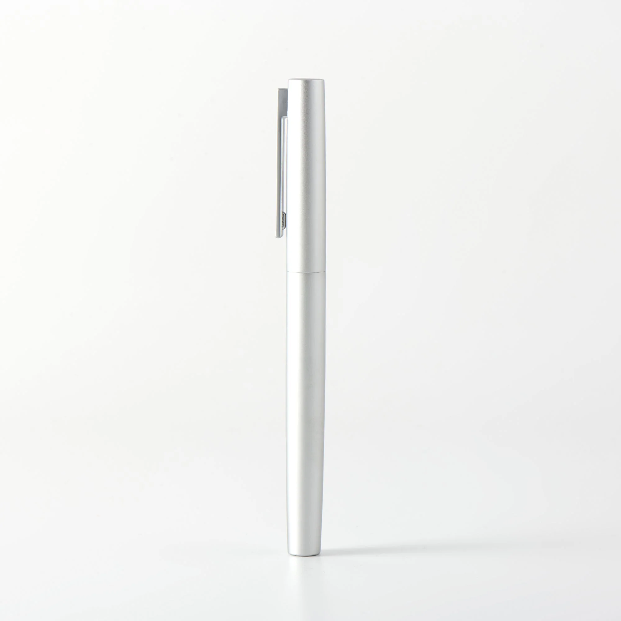 Aluminum Fountain Pen Set - Image 6