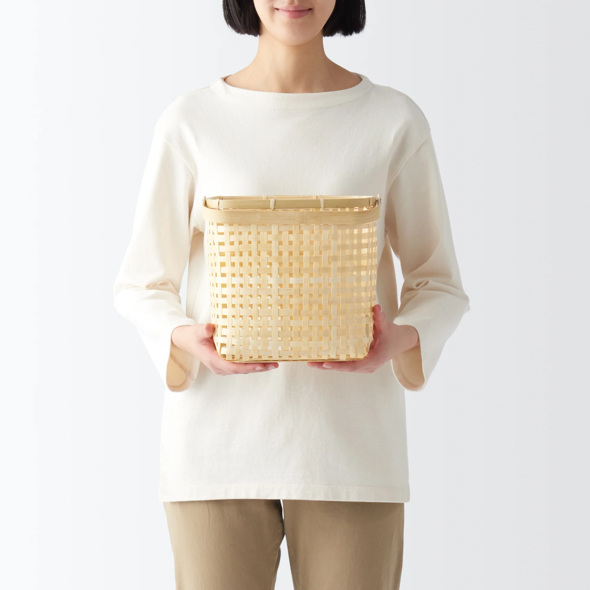 Bamboo Open Weave Basket with Handle - Medium (W25.5 x D18 x H24 cm) - Image 2