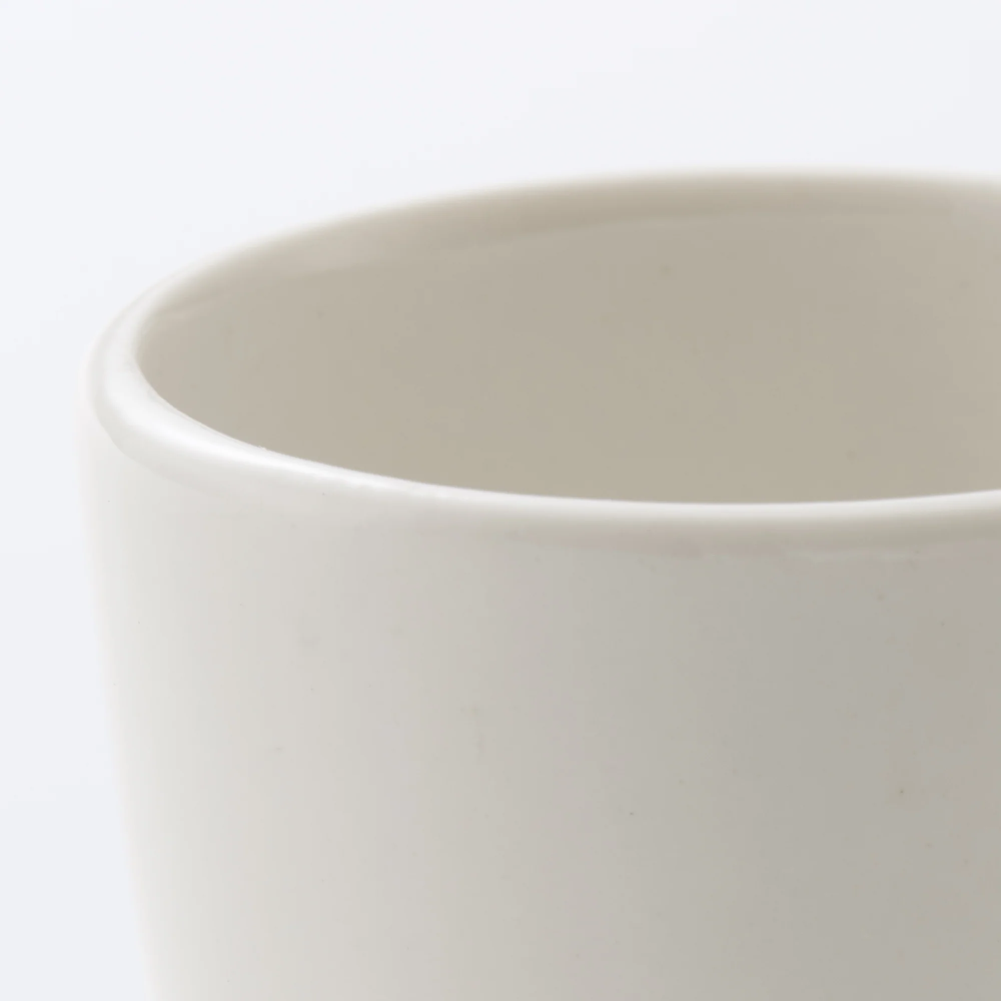 Beige Porcelain Egg Cup - Image 6