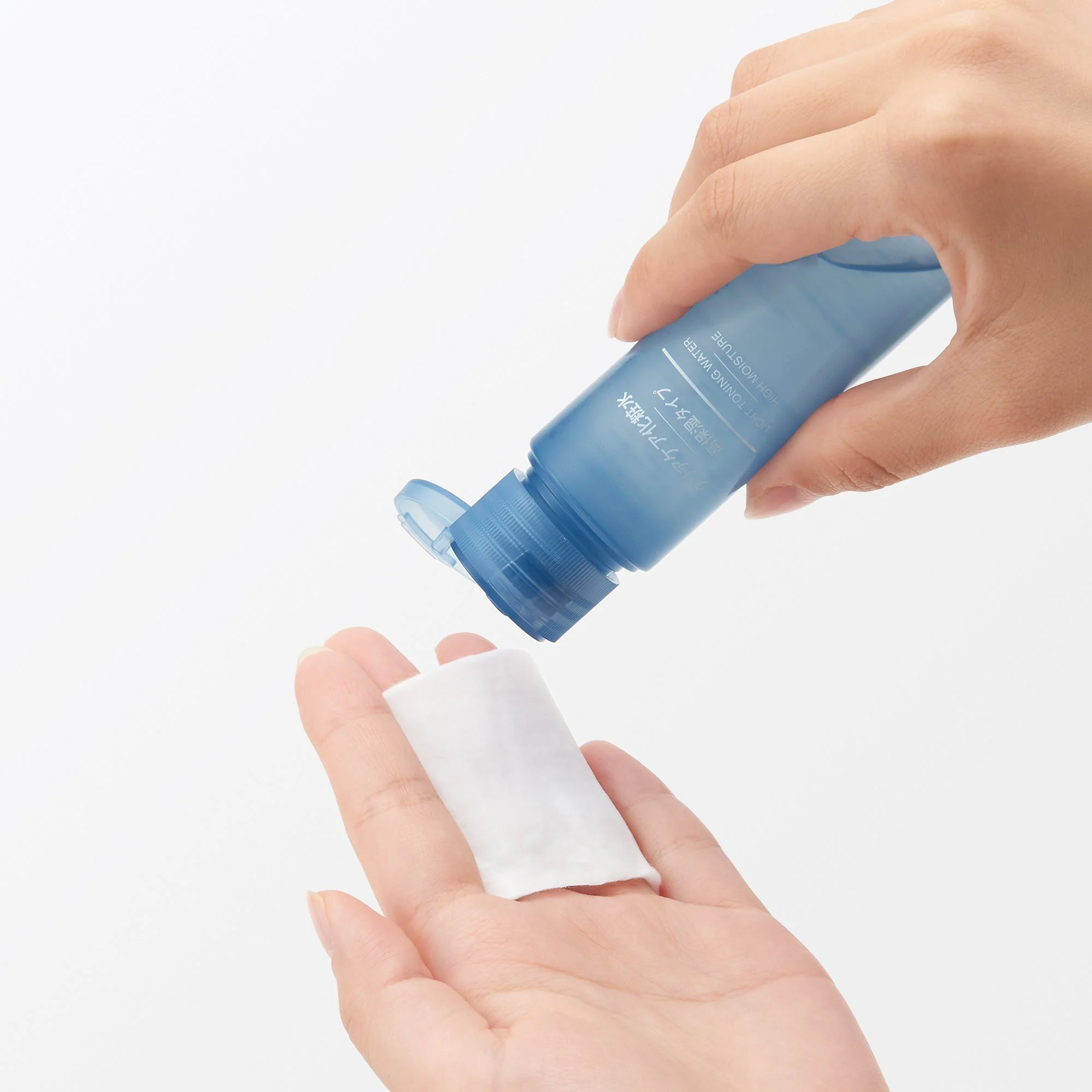 Clear Care Toning Water - High Moisture - Image 8