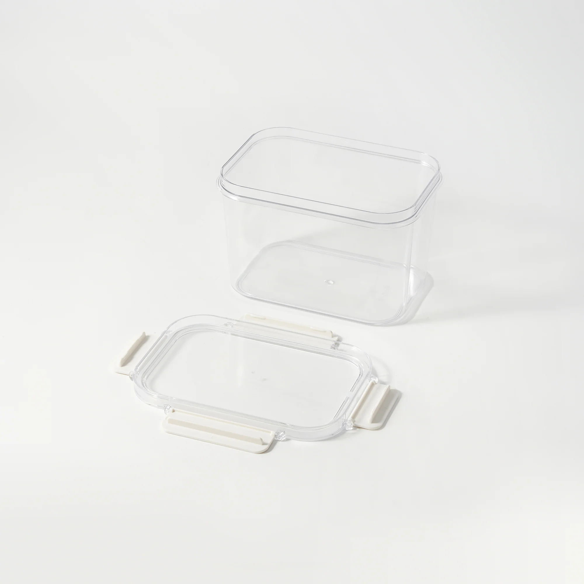 Clear Storage Container - 1.94 L - Image 6