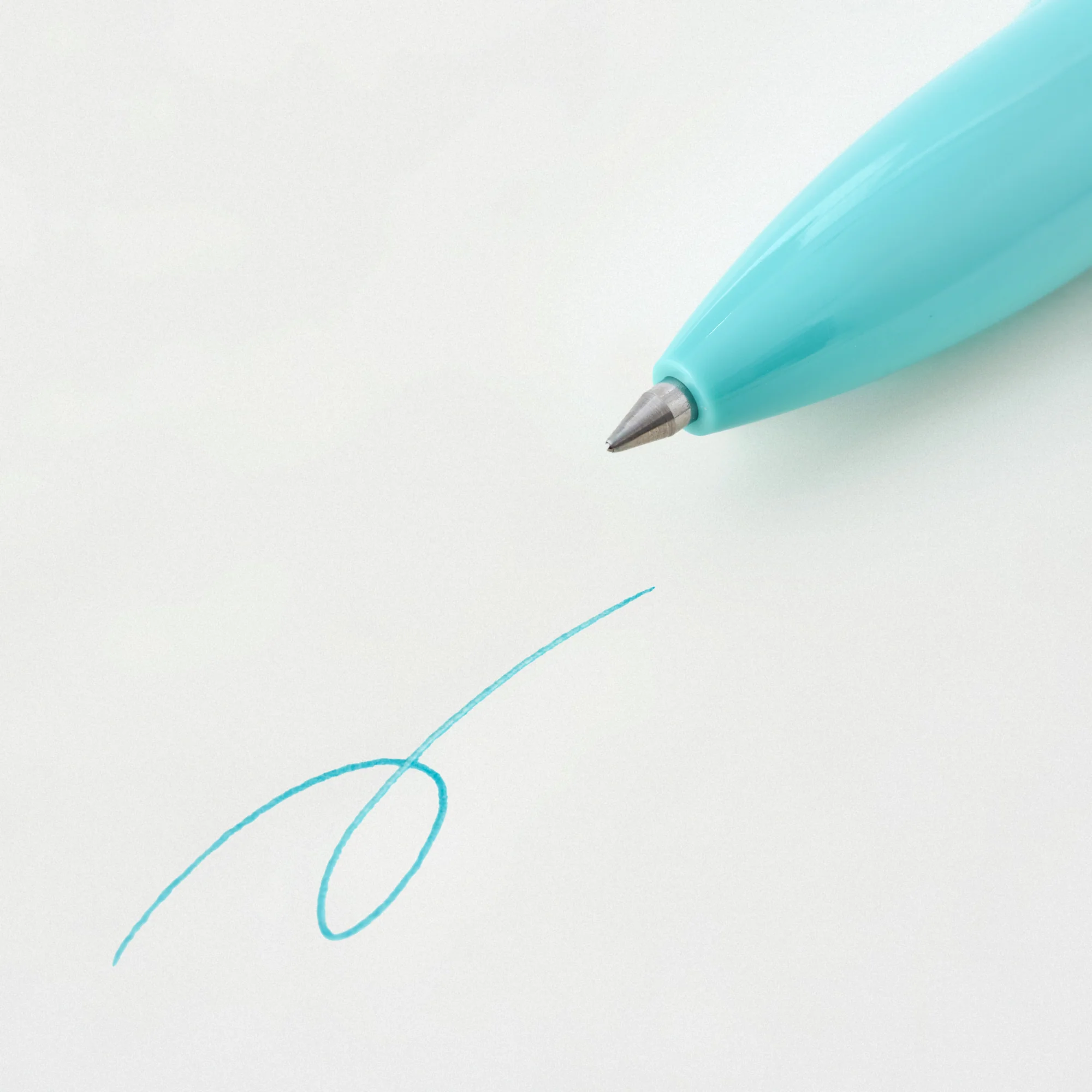 Compact Gel Ink Ballpoint Pen Cap Type 0.5 mm - Cyan - Image 2