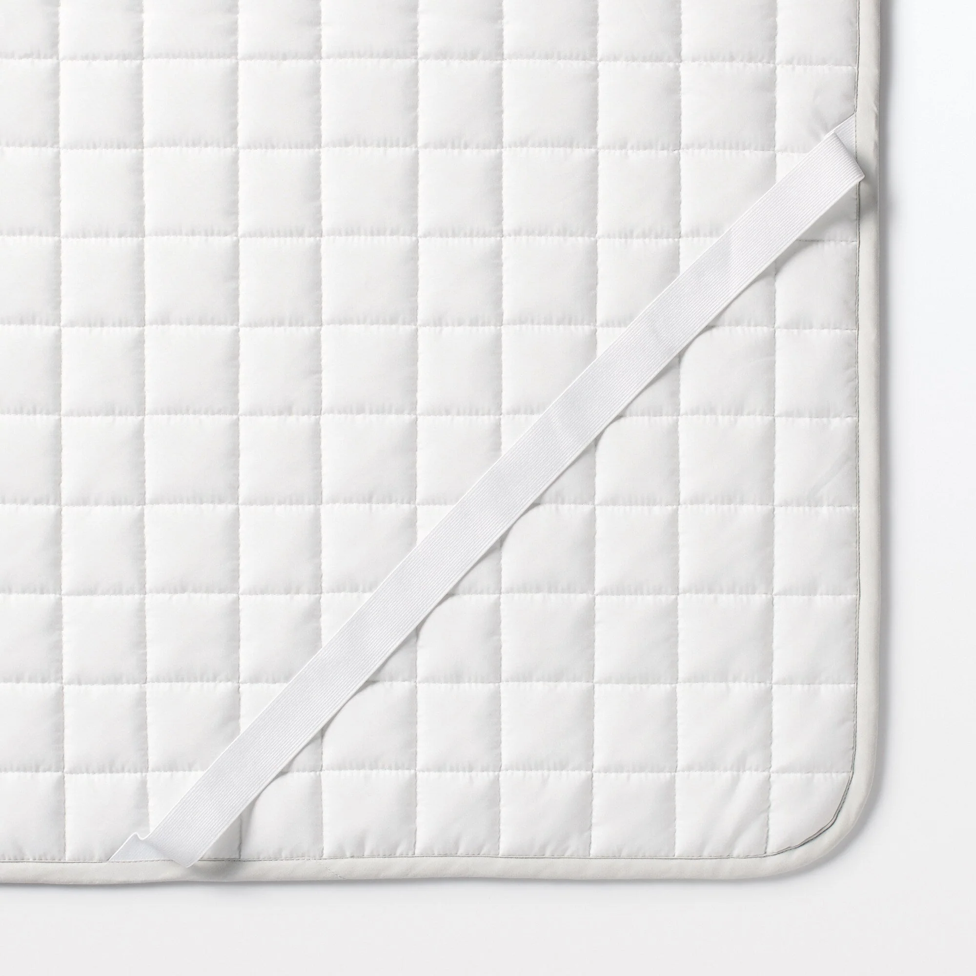 Cool Touch Quilted Pad - Image 8