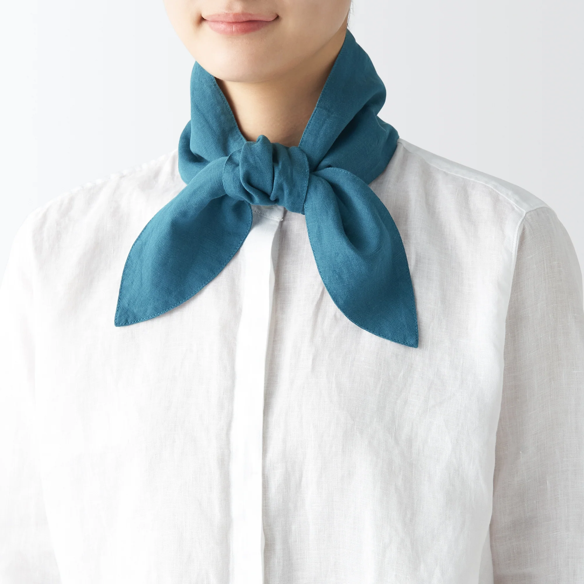 Cool Touch Scarf with Pocket - Image 31