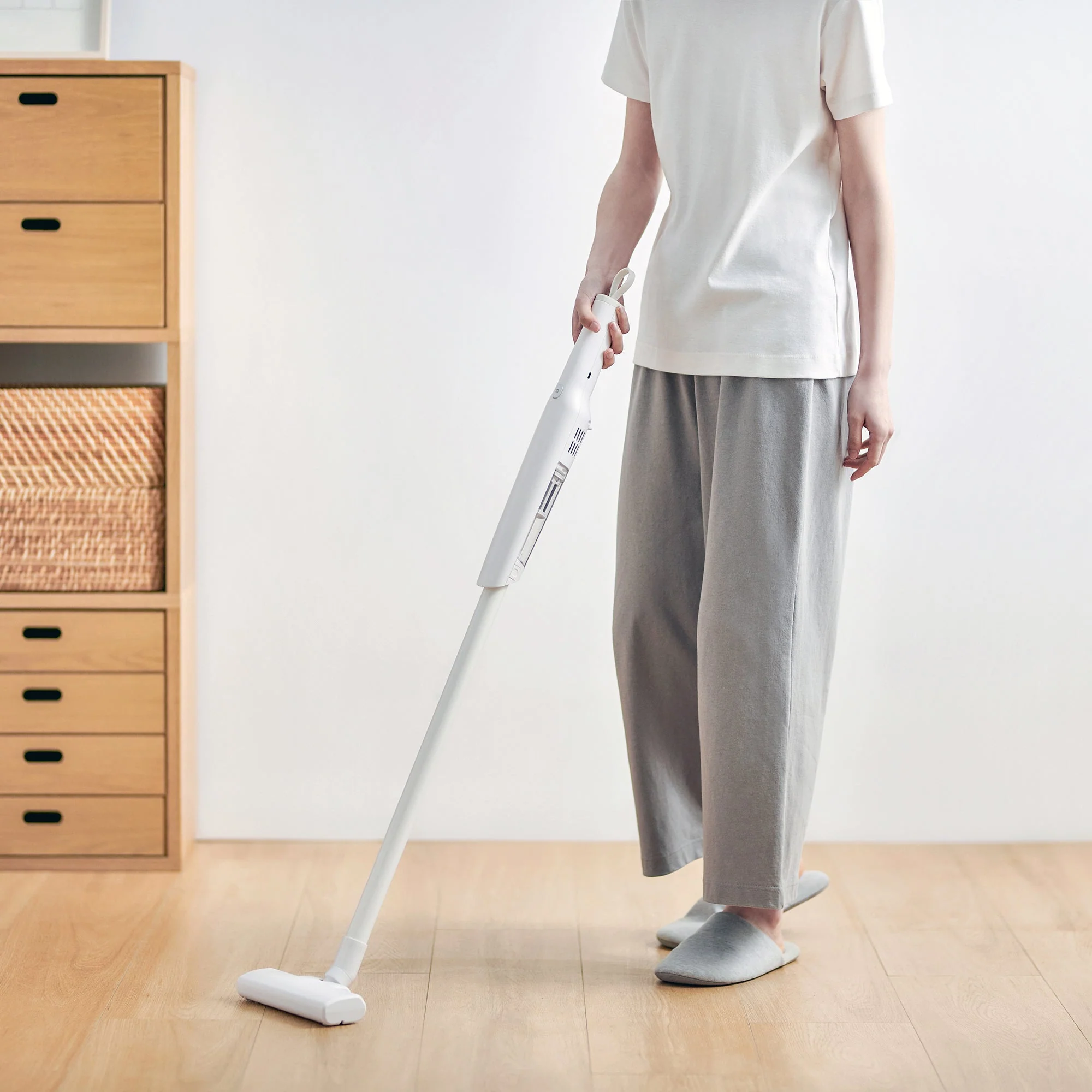 Cordless Vacuum Cleaner - Image 19