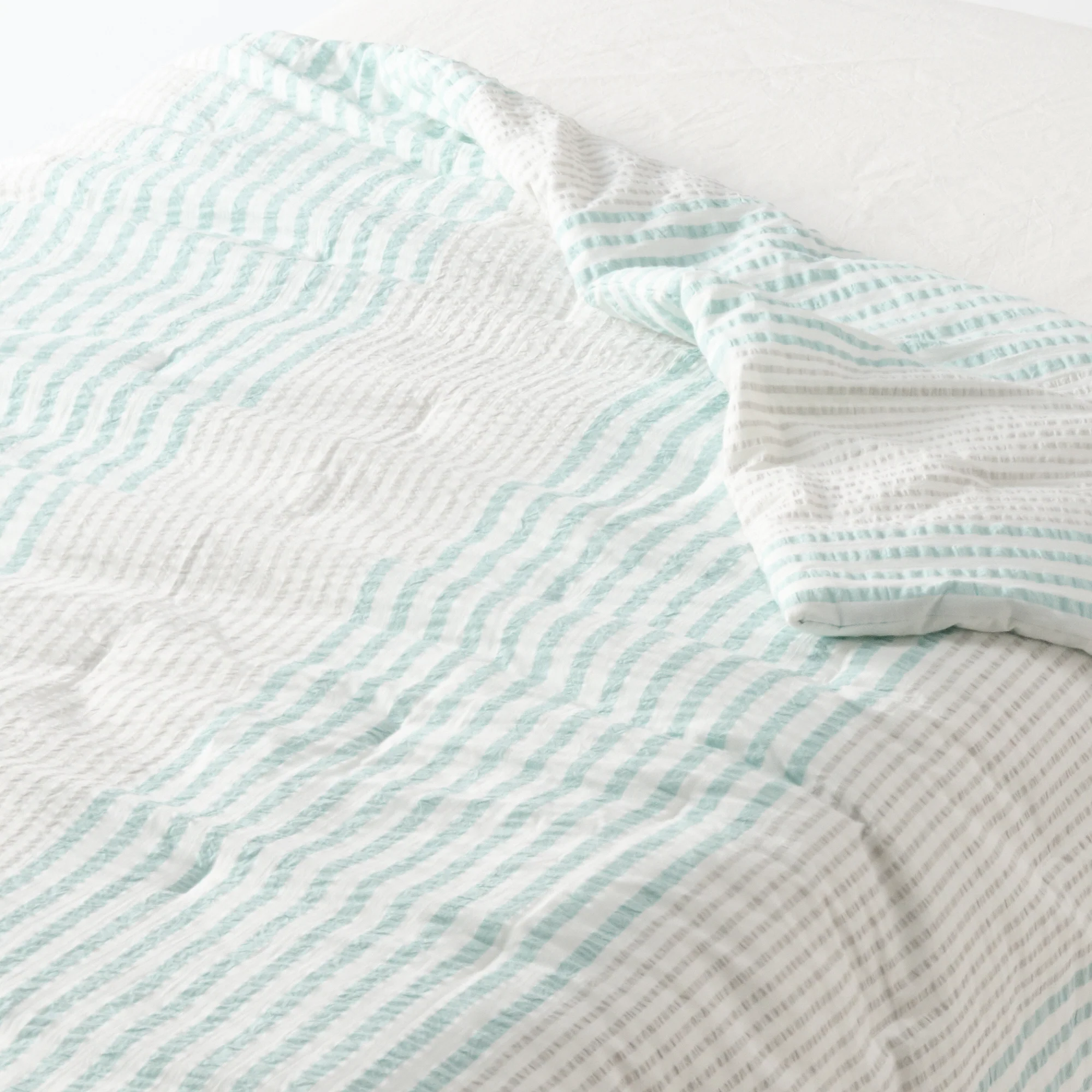 Cotton Seersucker Striped Thin Duvet - Single - Image 4