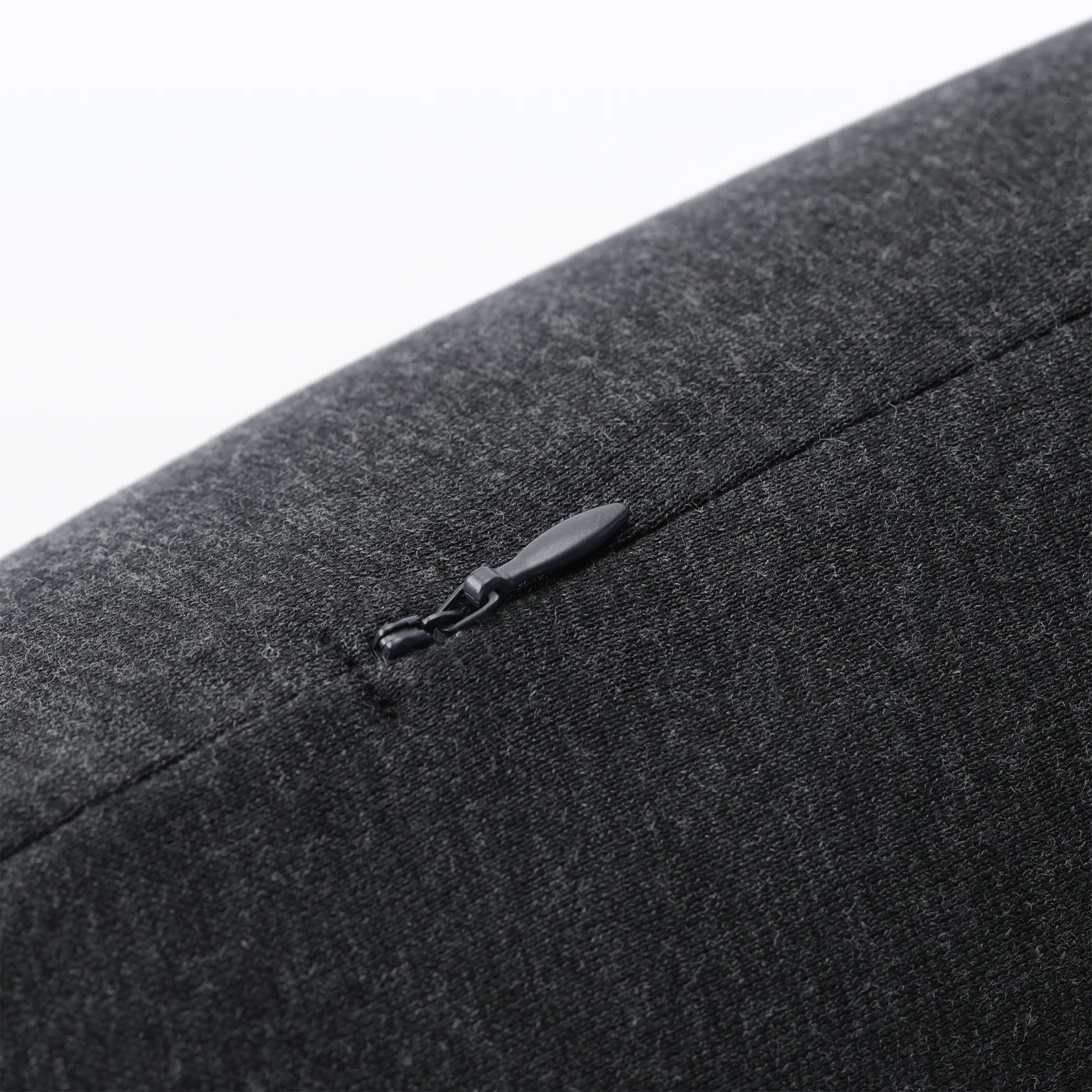 Fitting Neck Cushion - Image 17