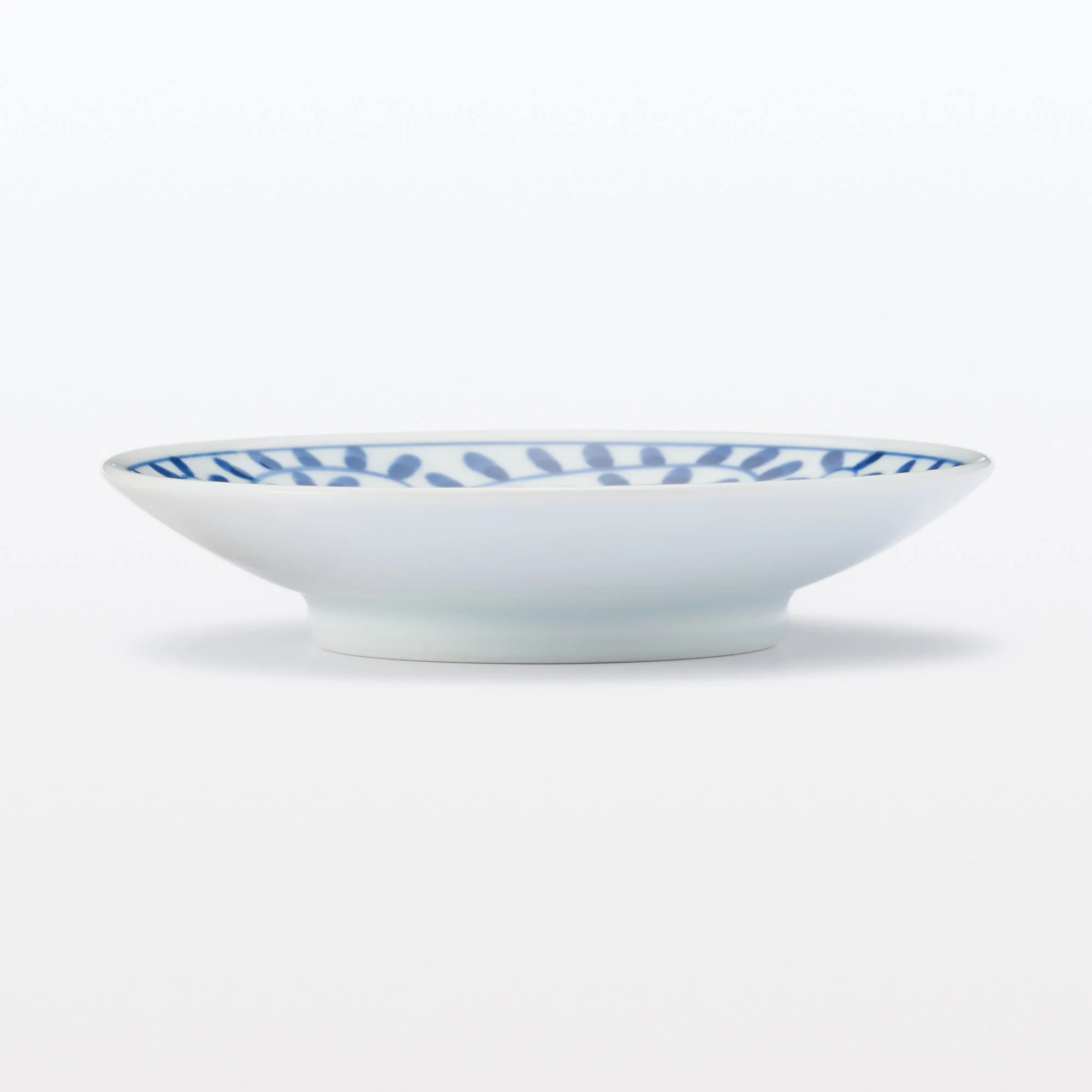 Hasami Ware Small Plate - Arabesque Pattern - Image 2