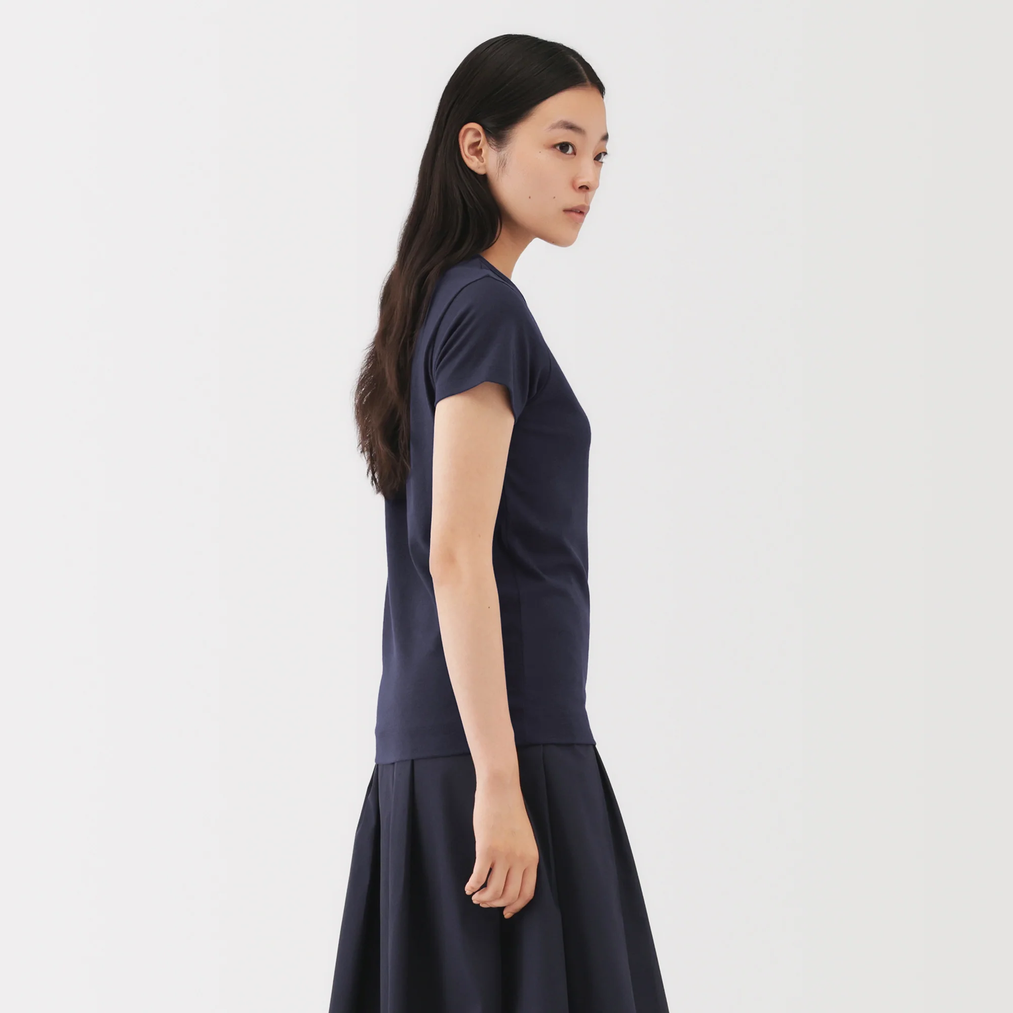 Labo Linen Blend T-Shirt - Image 5