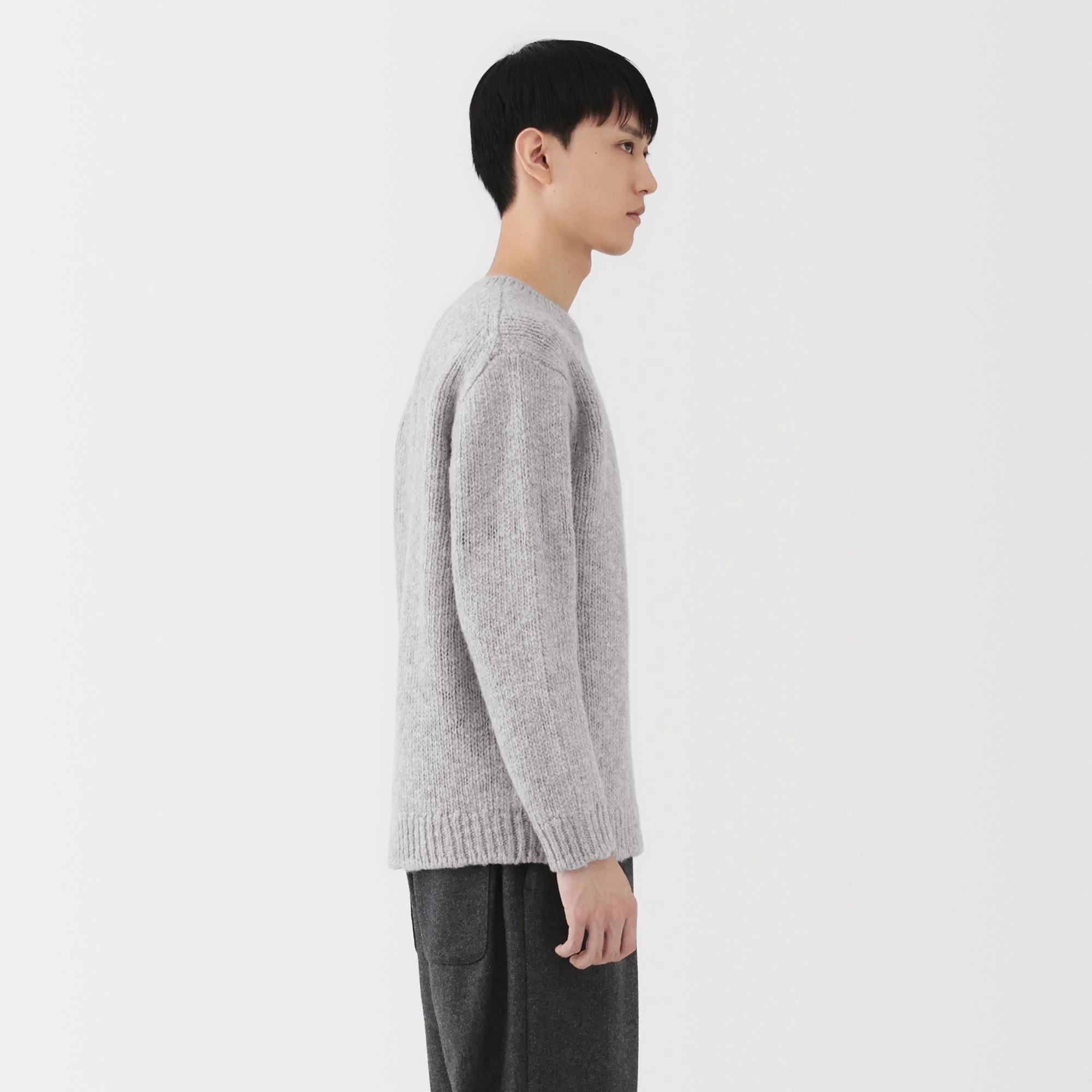 Labo Merino Wool Low-Gauge Sweater - Image 5