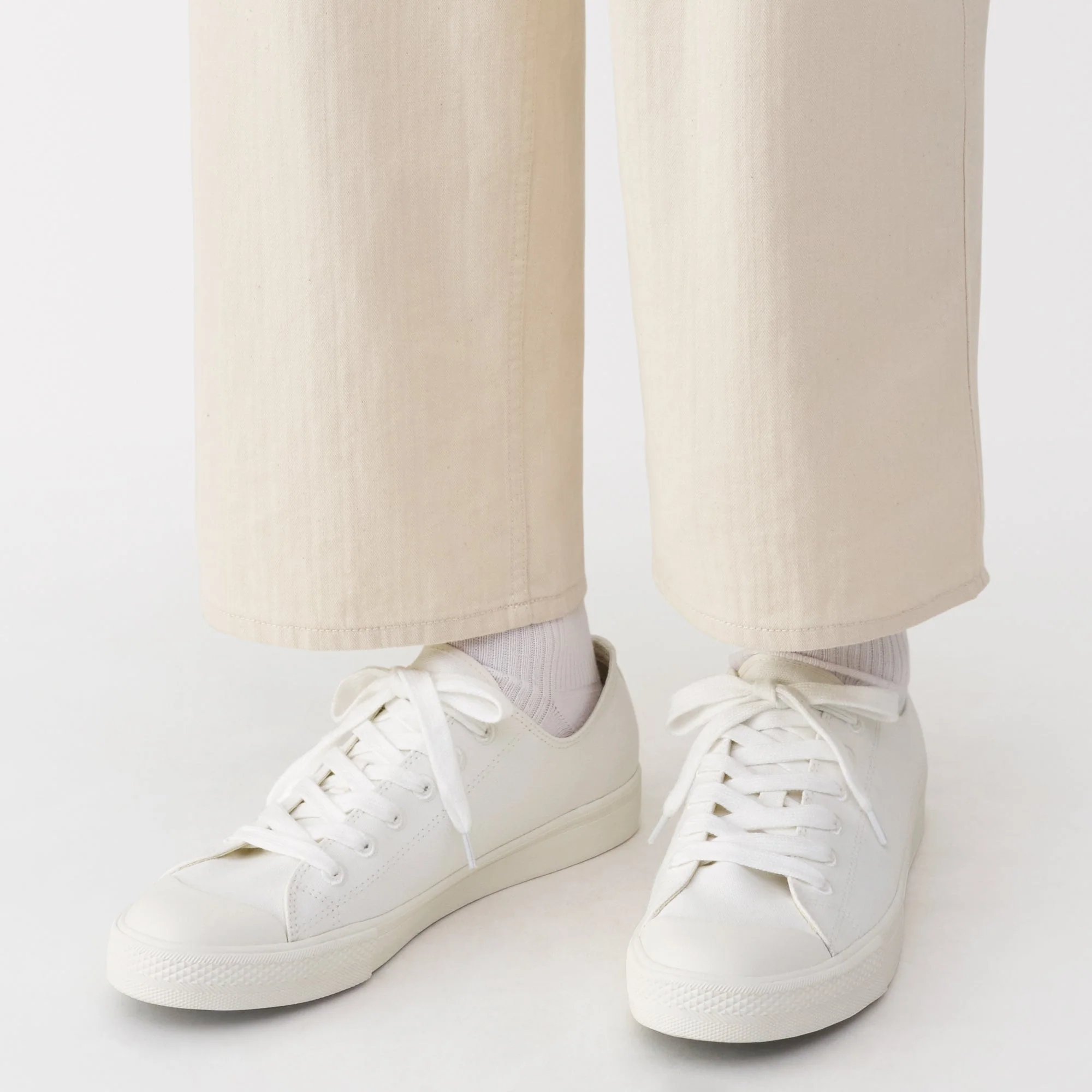 Less Tiring Sneakers - White - Image 3