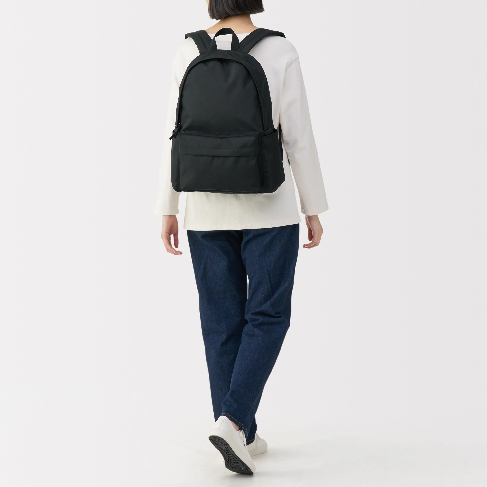 Less Tiring Water Repellent Backpack - Image 31