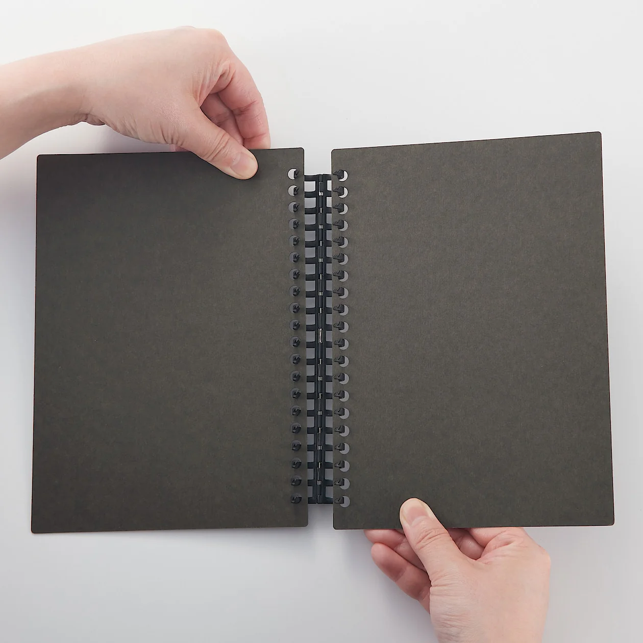 Kraft Cover for Loose Leaf Paper A5 20 Holes - Image 9