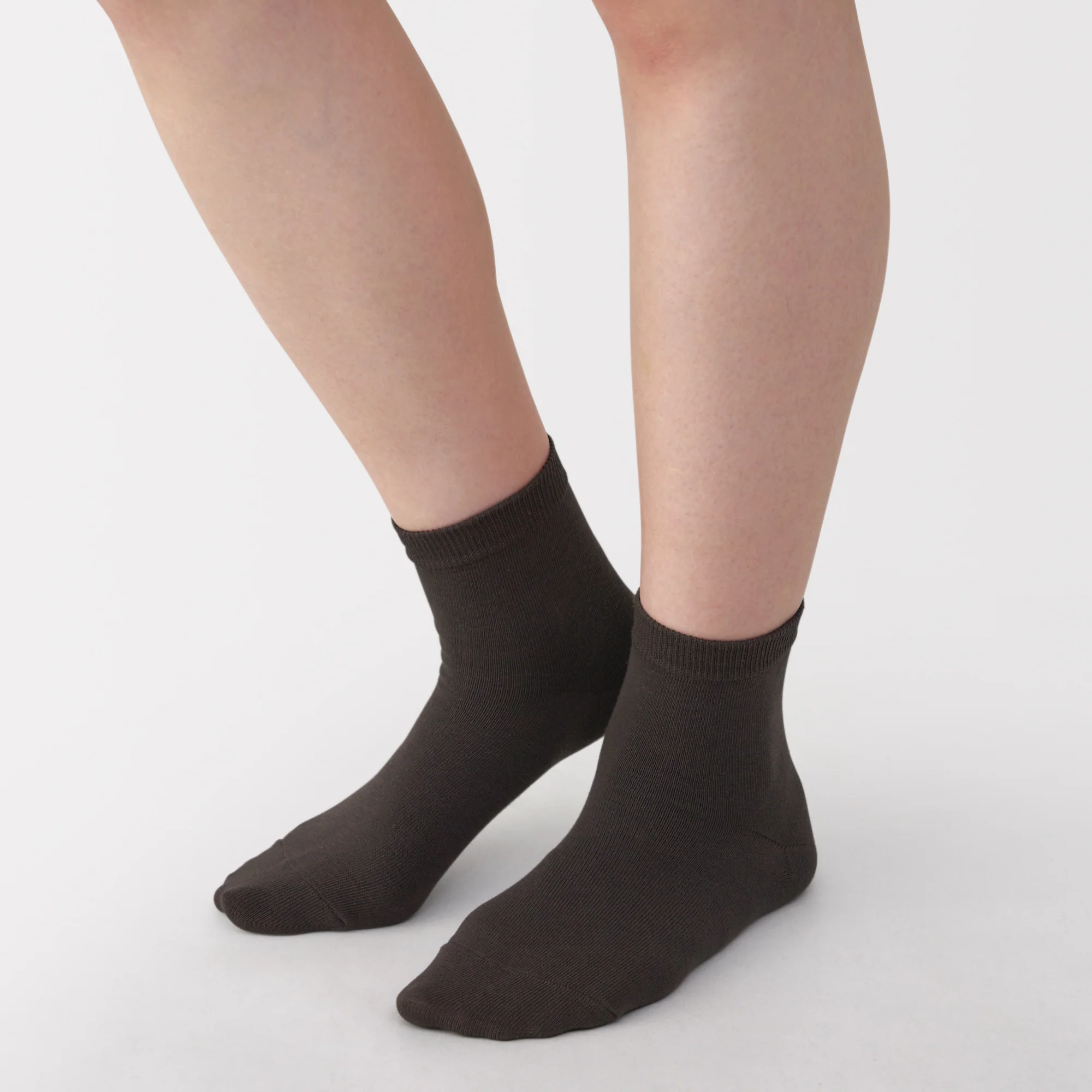 Loose Top Short Socks - Image 2