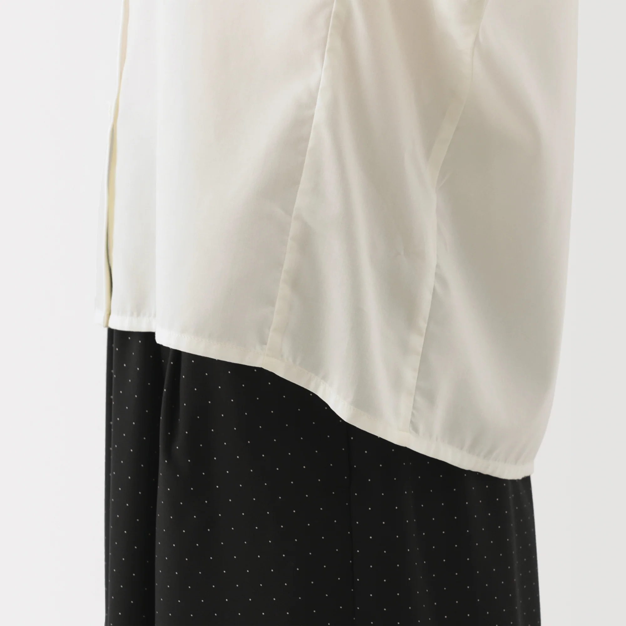 Lyocell Blend Half-Sleeve Blouse - Image 29