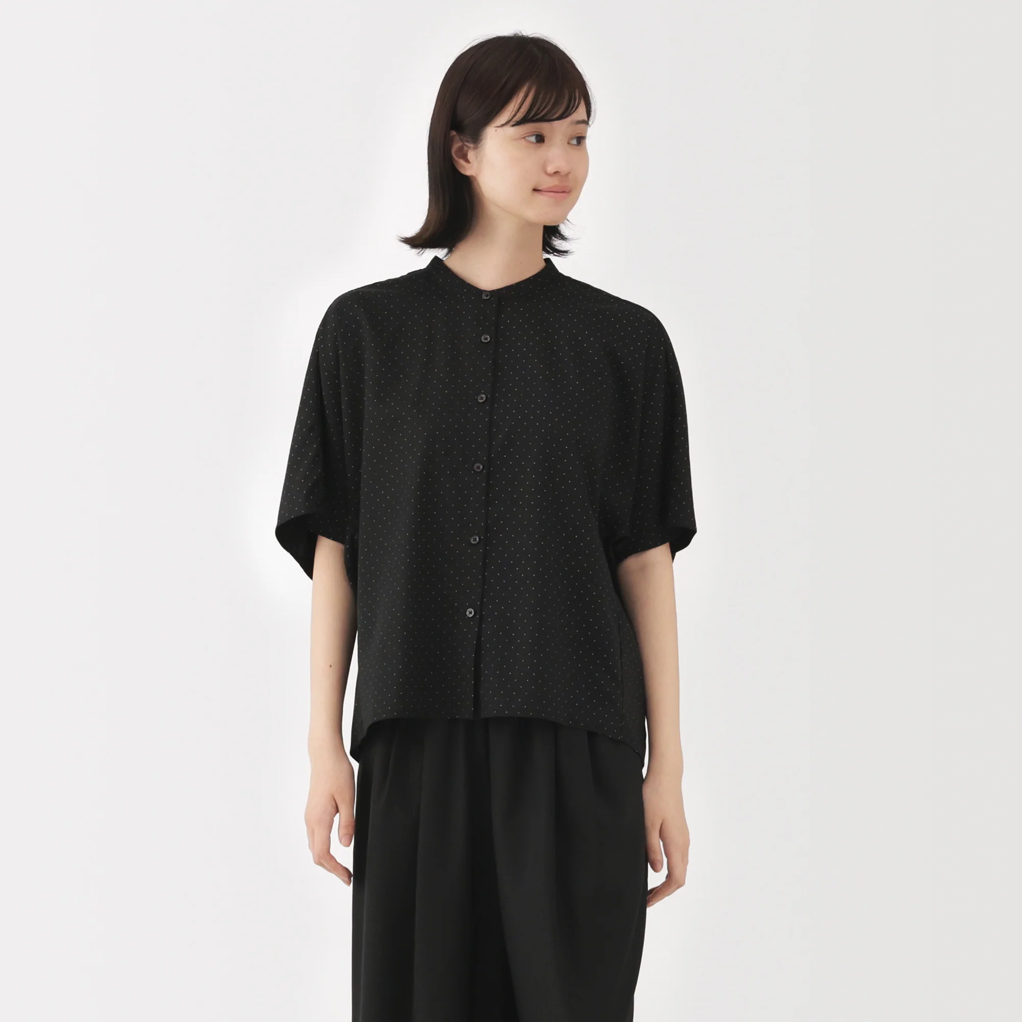 Lyocell Blend Half-Sleeve Blouse
