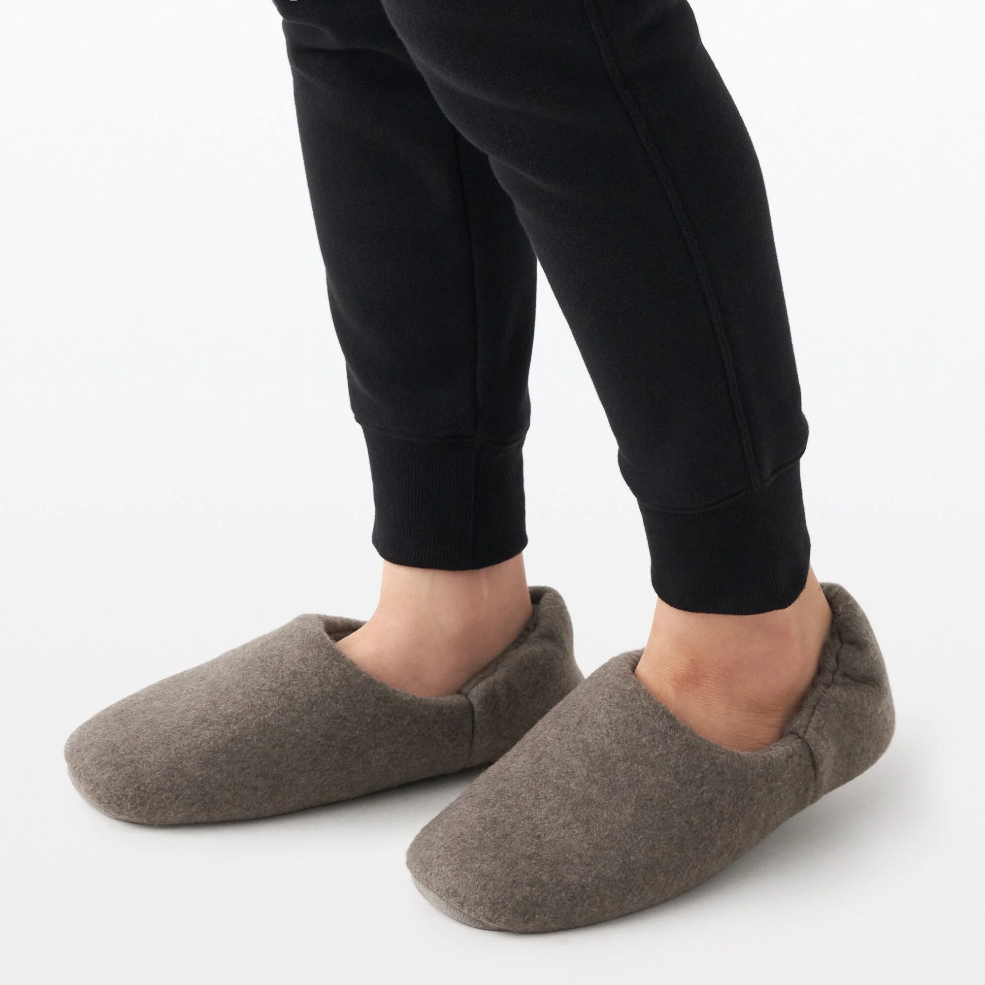 Lyocell Blend Knit Room Shoes - Image 22