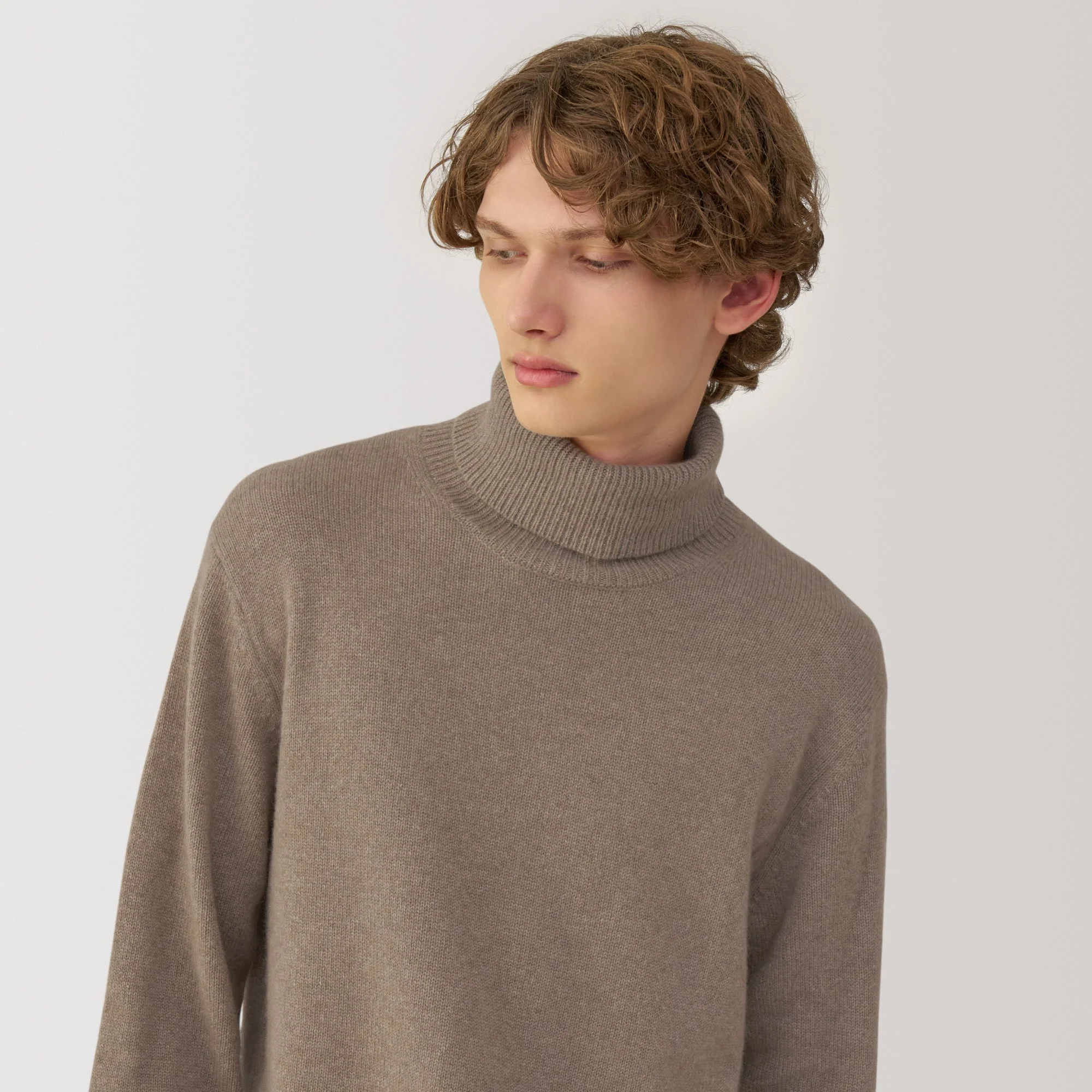 Labo Men's Natural Cashmere Turtleneck Sweater - Image 6