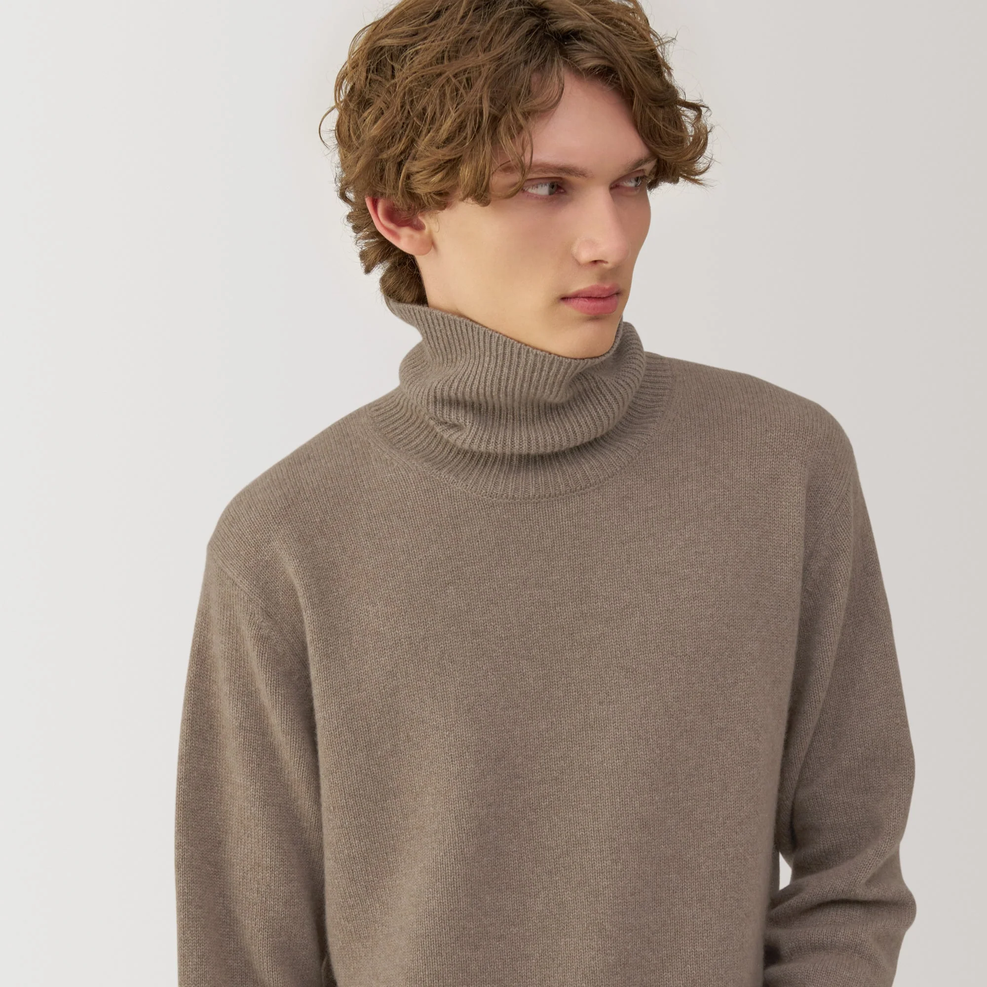 Labo Men's Natural Cashmere Turtleneck Sweater - Image 7