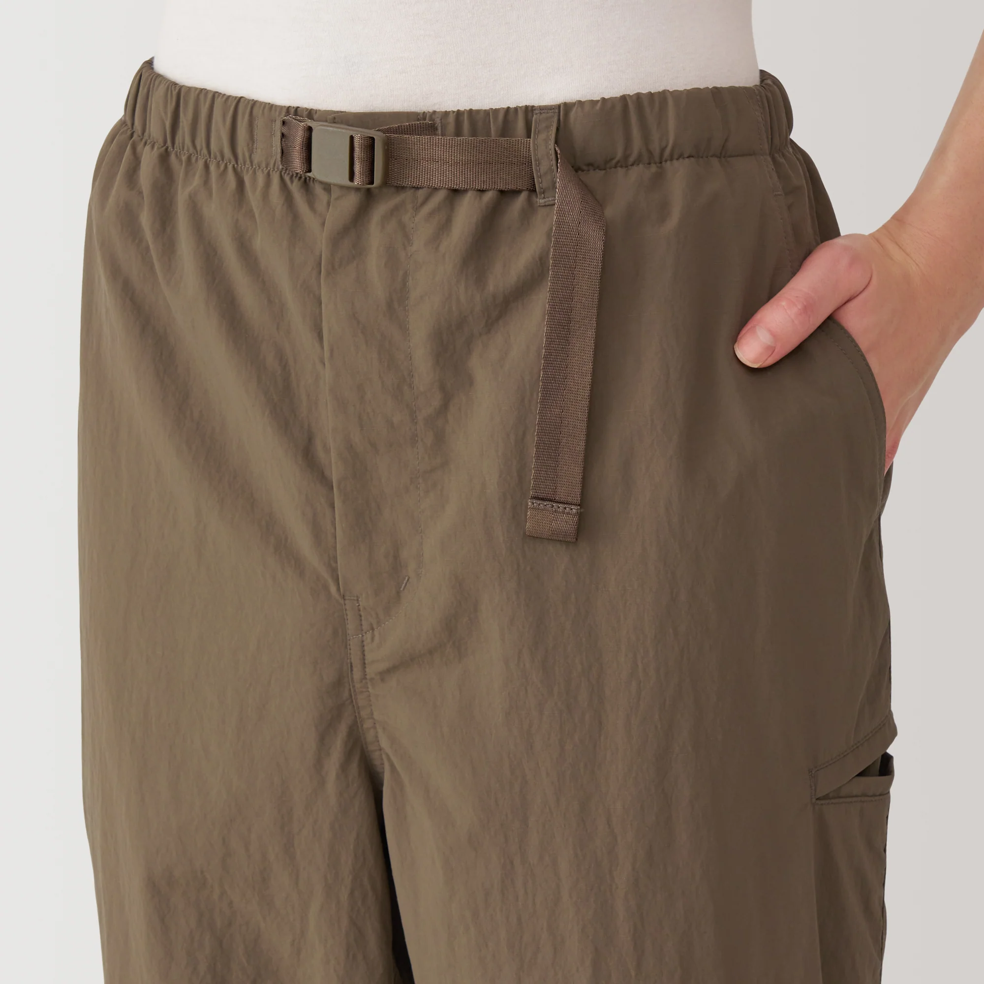 Men's Water Repellent Nylon Wind Pants - Image 37