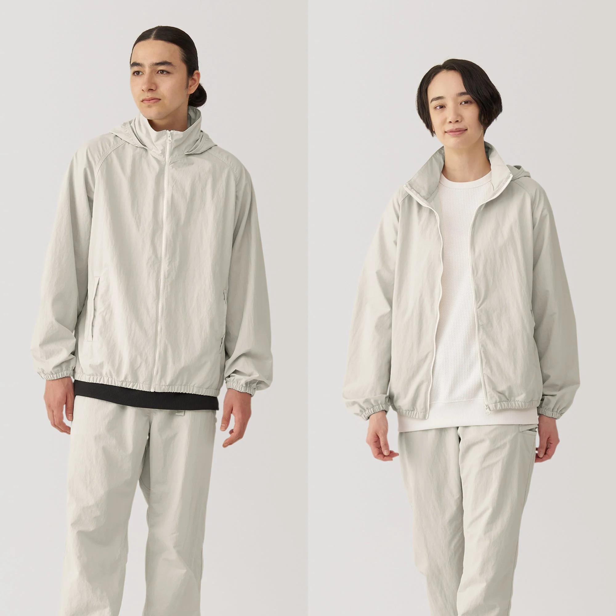 Men's Water Repellent Nylon Windbreaker - Image 4