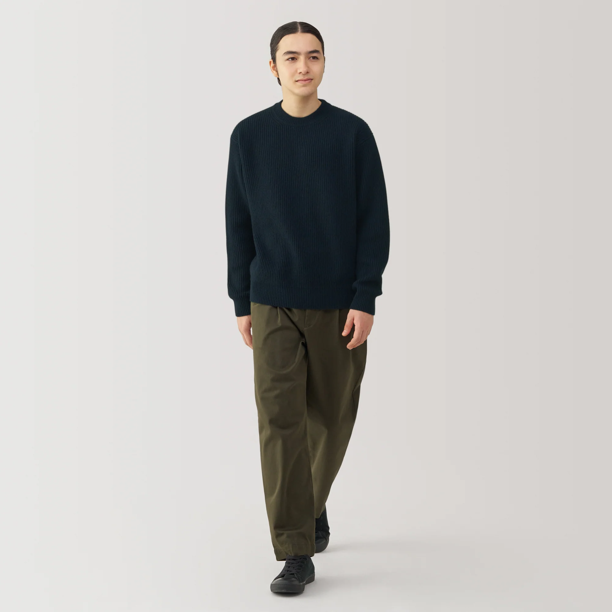 Men's Yak Wool Ribbed Crew Neck Sweater - Image 25