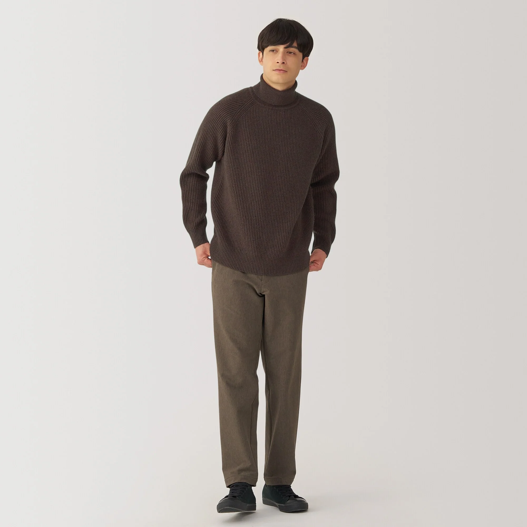 Men's Yak Wool Ribbed Turtleneck Sweater - Image 6