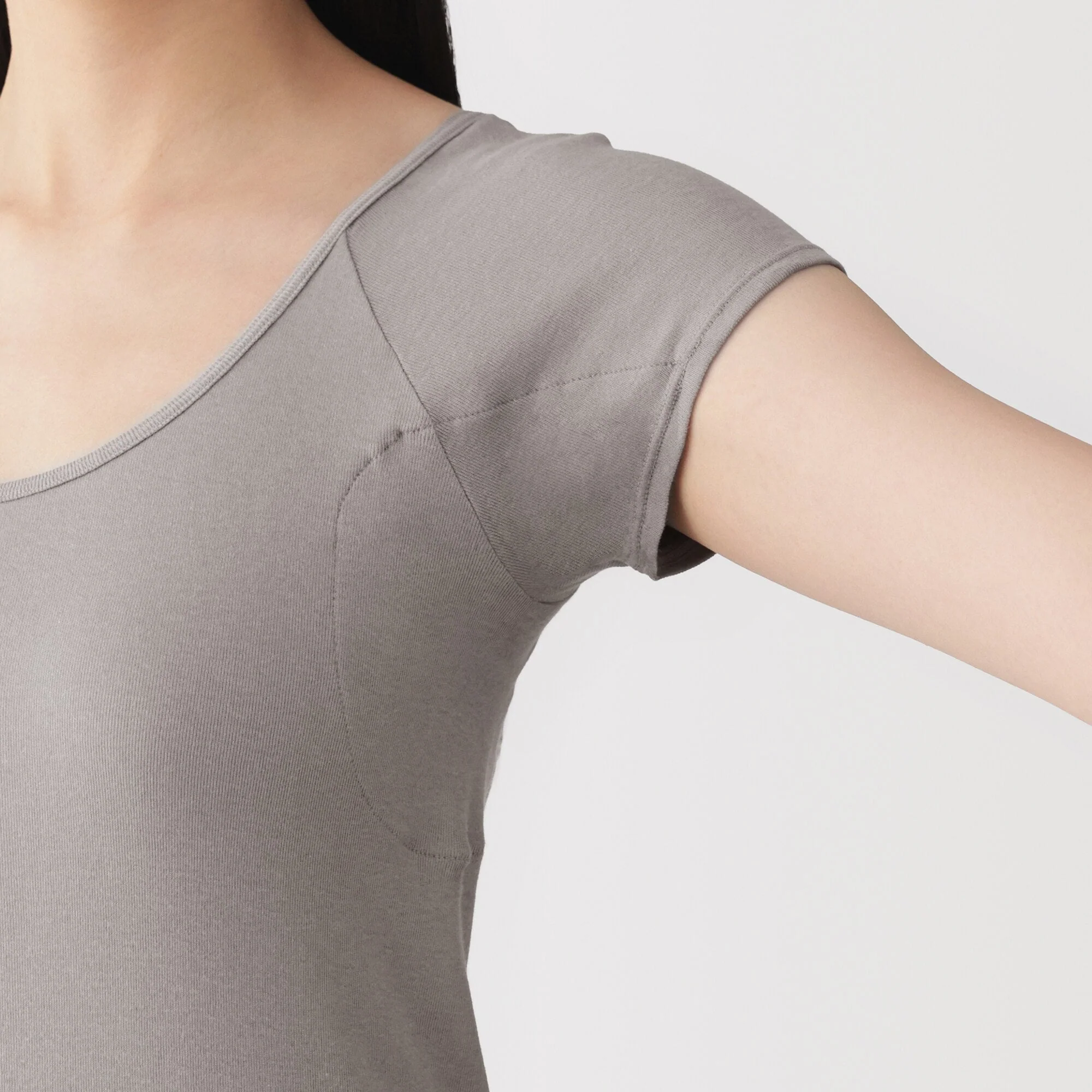 Moisture-Wicking Sweat Pad T-Shirt - Image 32