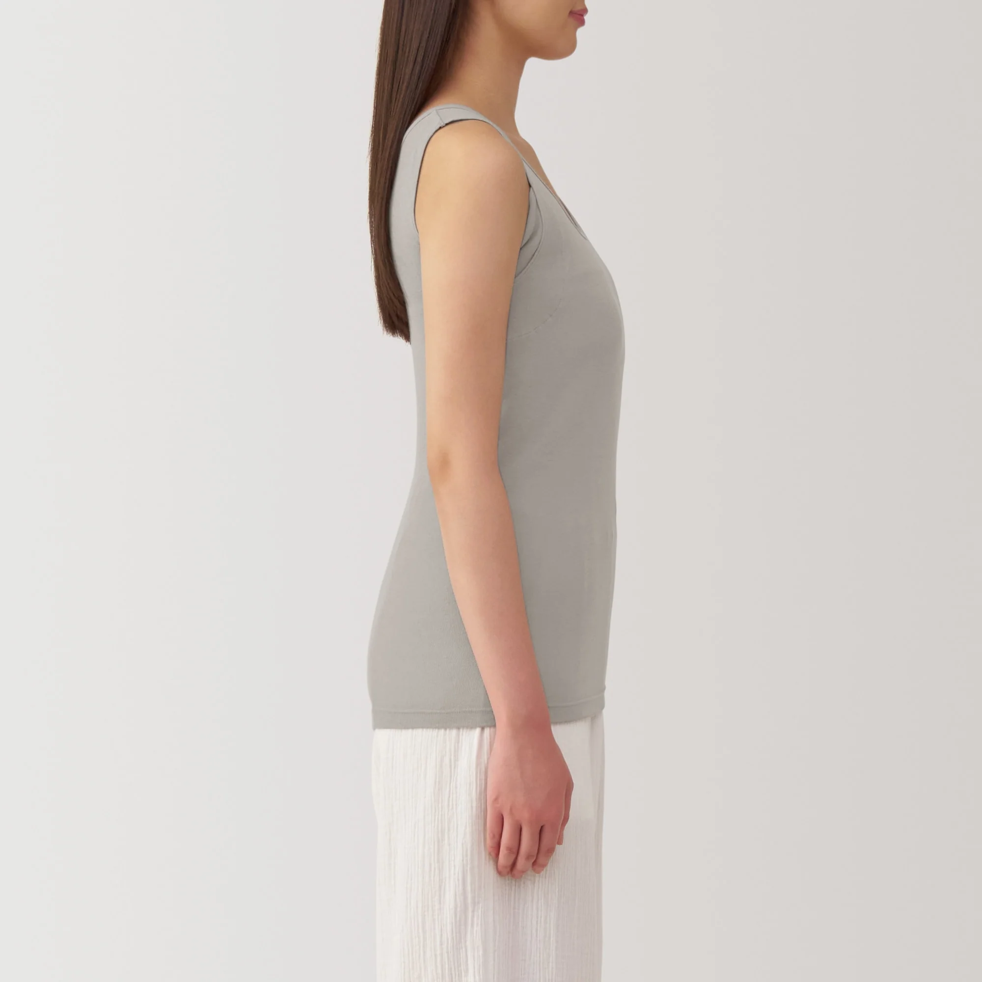 Moisture-Wicking Sweat Pad Tank Top - Image 29