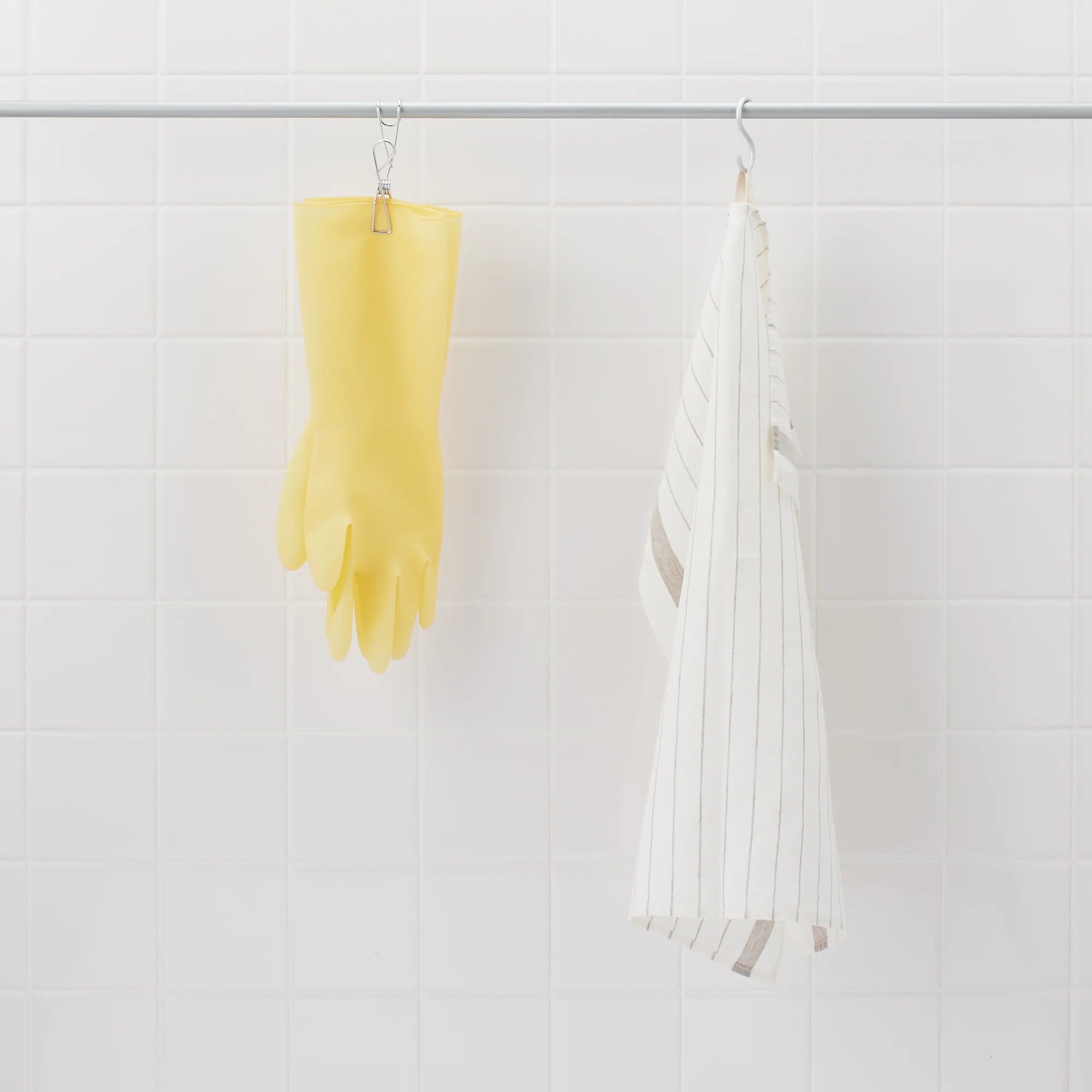 Natural Rubber Gloves (6 Piece Set) - Image 10