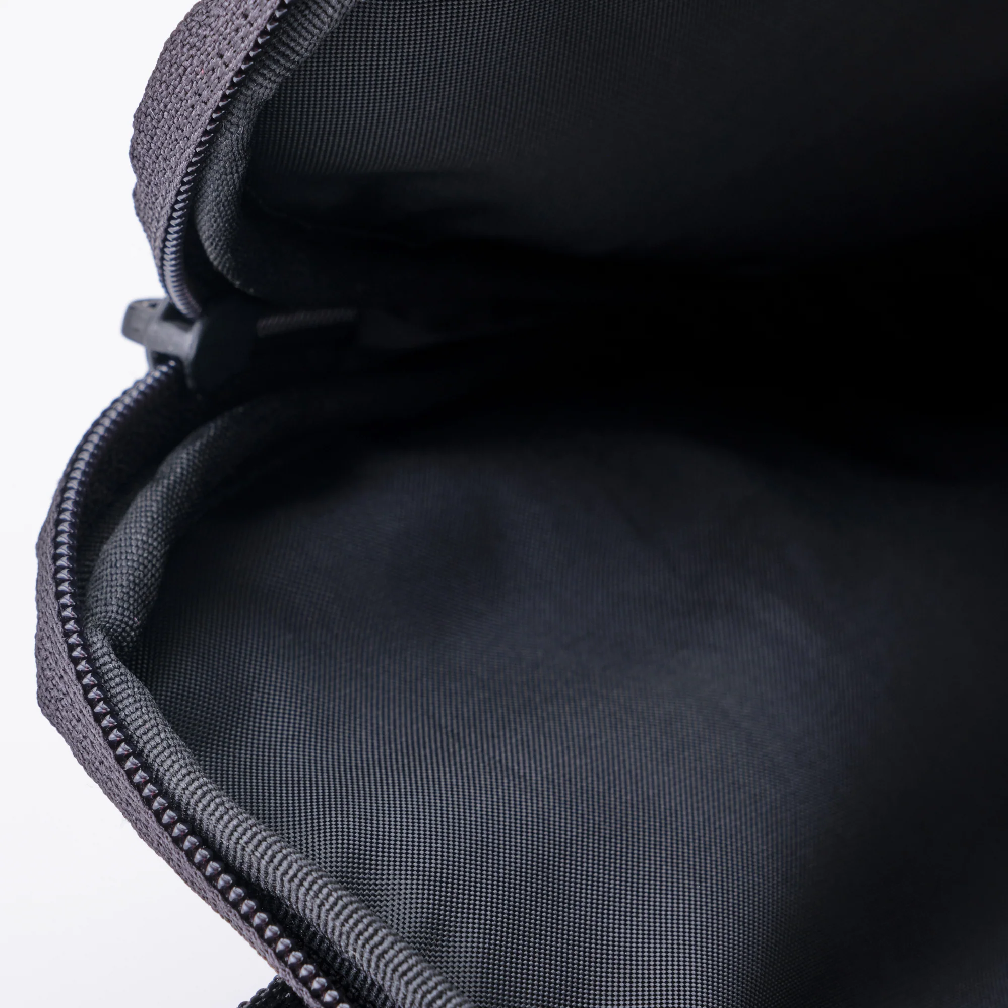 Parachute Cloth Tall Laptop Bag - Black - Image 4