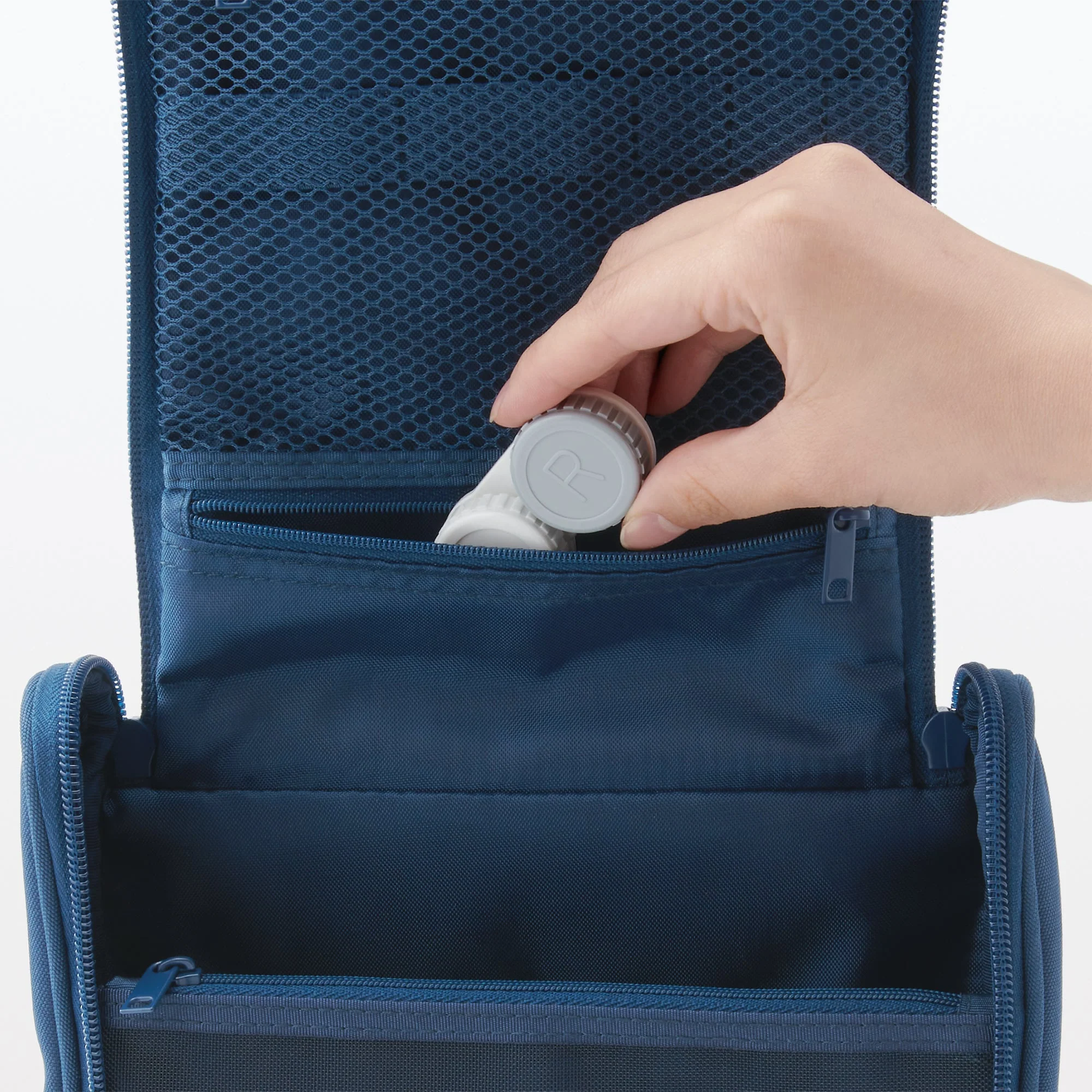 Polyester Hanging Toiletry Case - Image 14