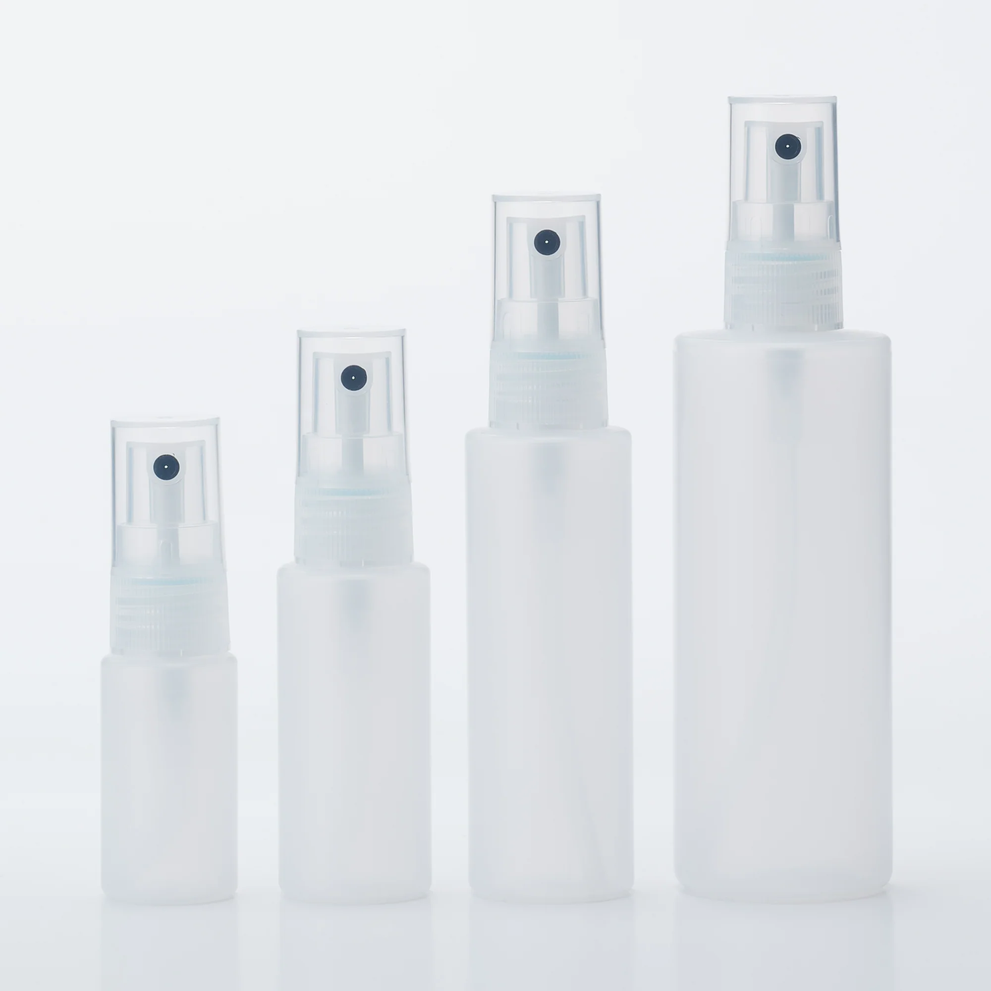 Polyethylene Petit Spray Bottle - Image 5