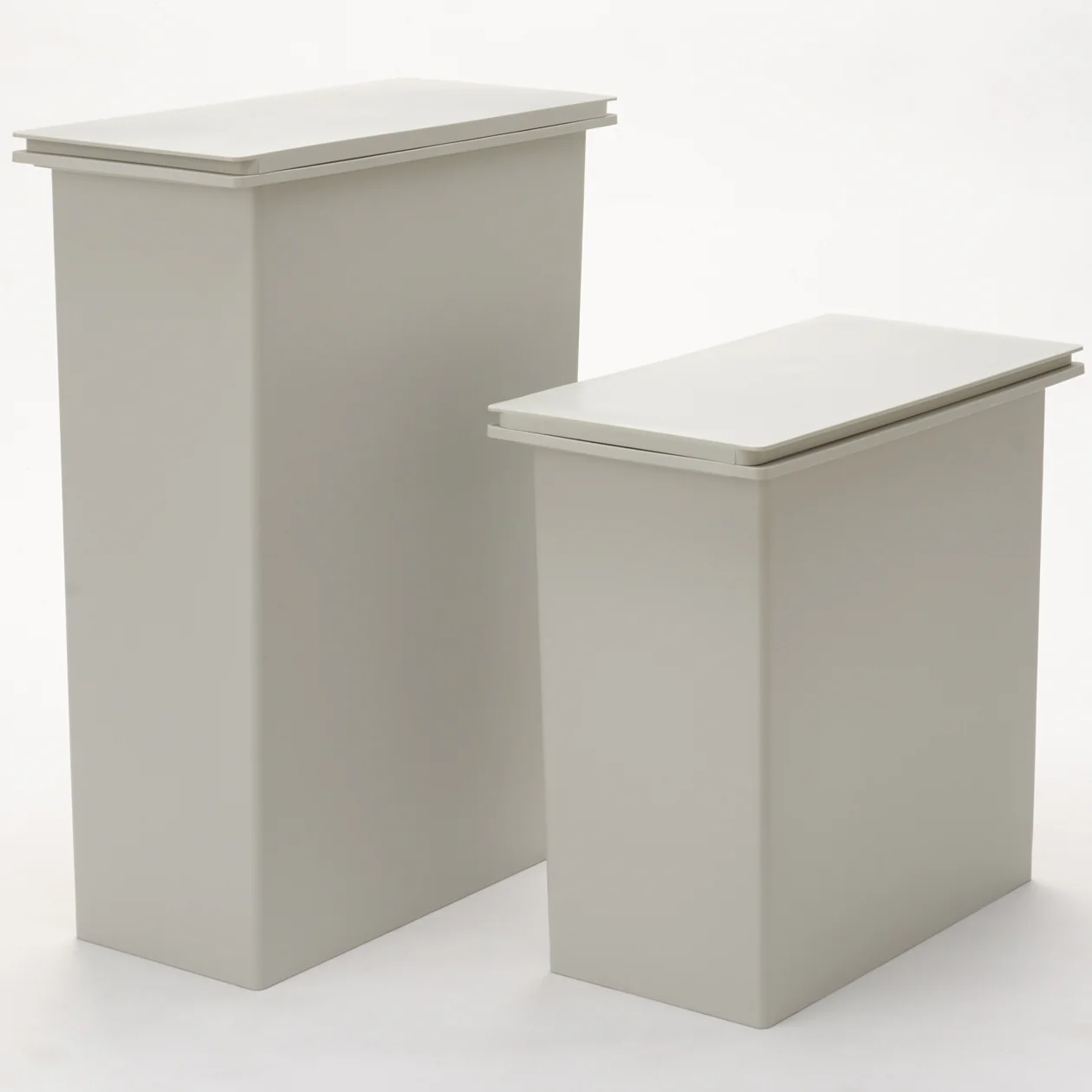 Polypropylene Dust Bin - No Lid - Image 8