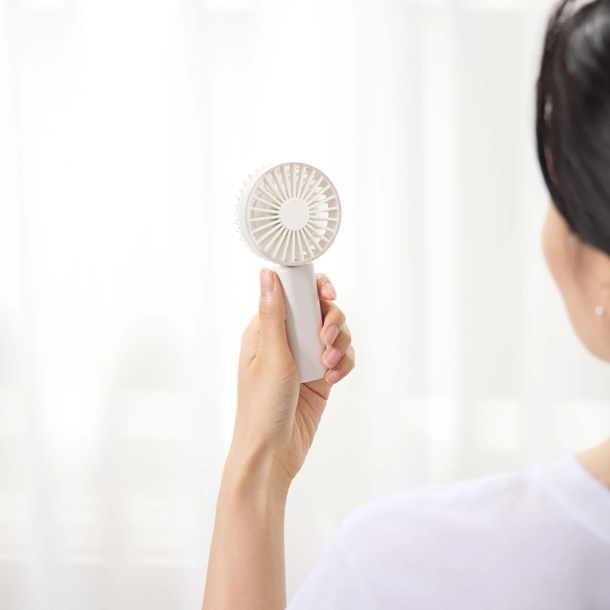 Rechargeable Compact Handheld Fan - White - Image 10