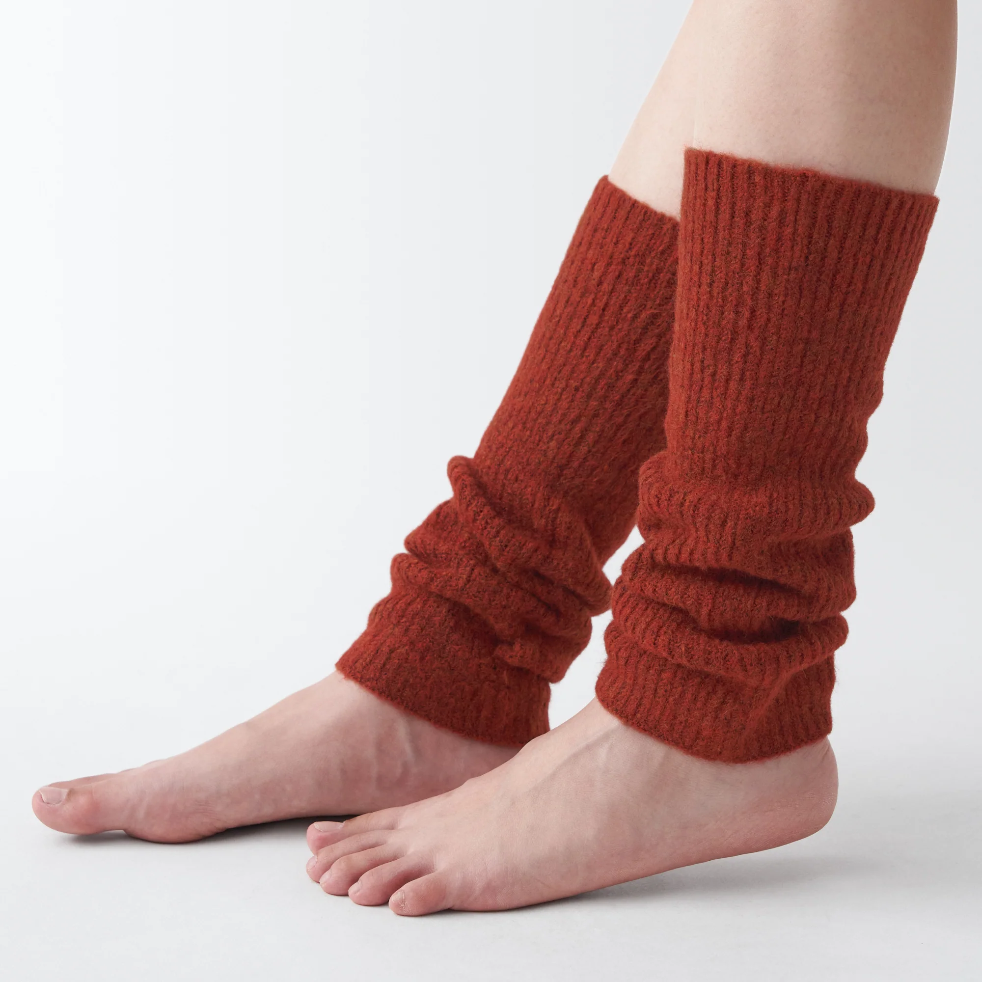 Recycled Polyester Blend Rib Arm & Leg Warmers - Image 16