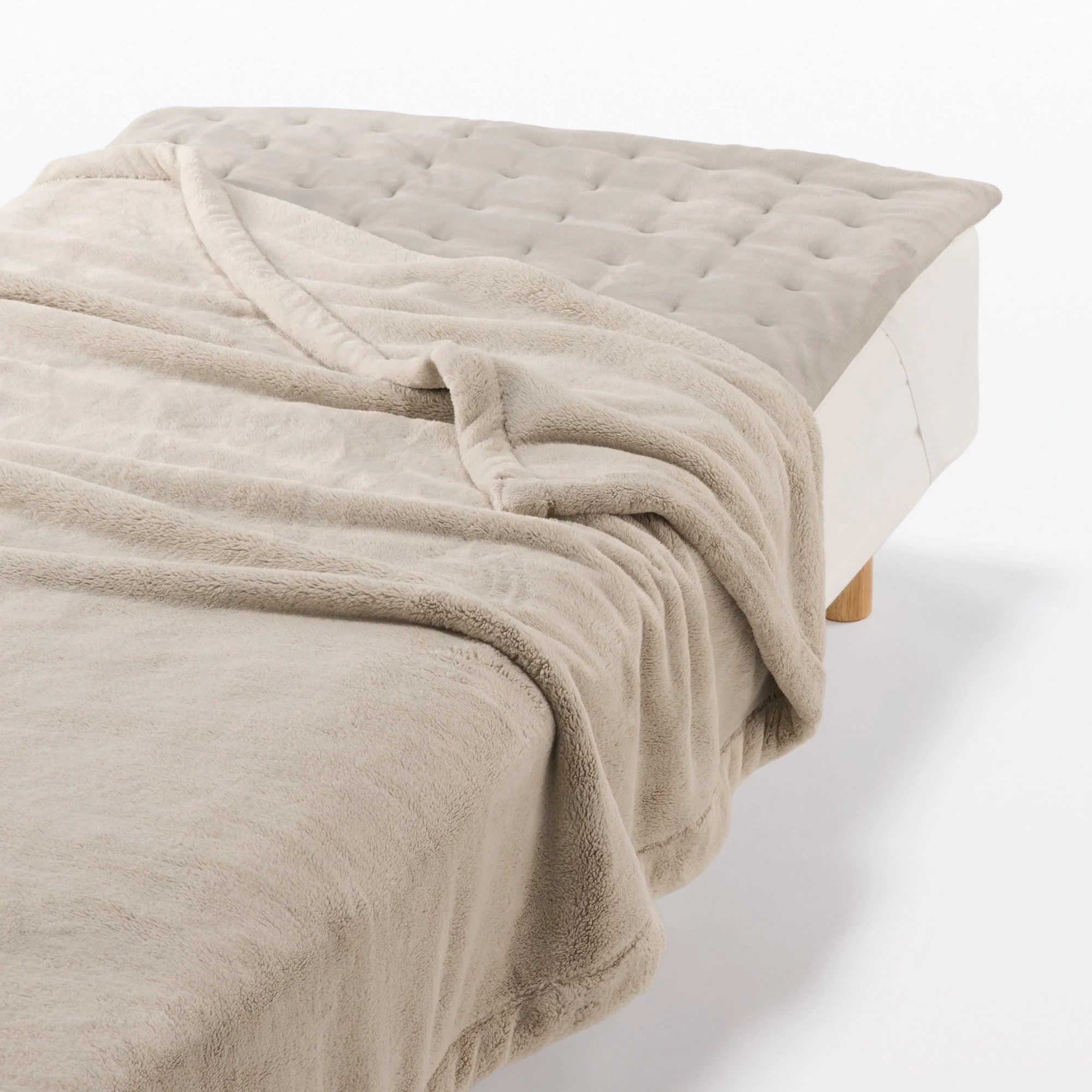 Recycled Polyester Warm Thick Blanket - Double - Image 4