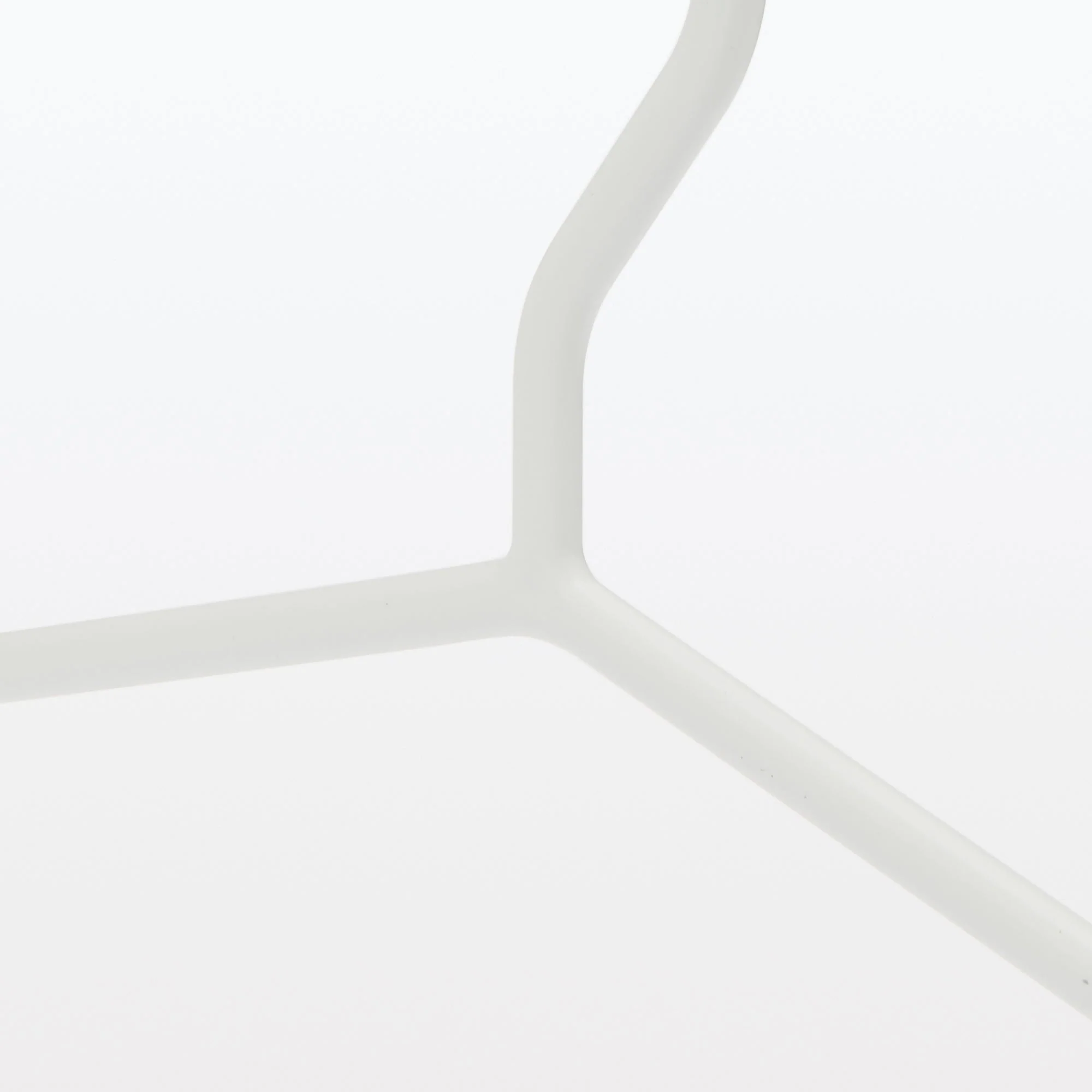 Recycled Polypropylene Hanger (Set of 10) - Image 4