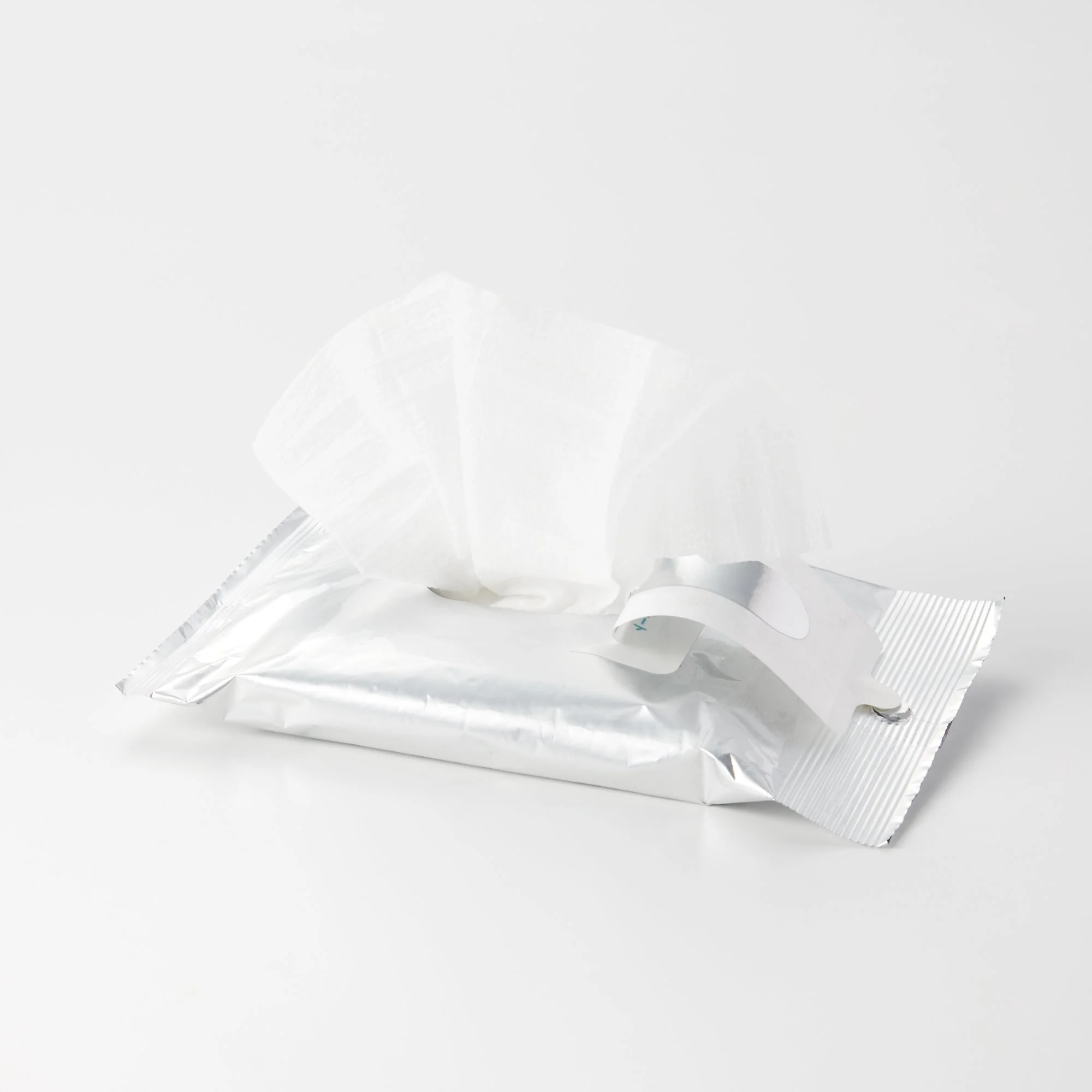 Refreshing Body Wipes - Image 3