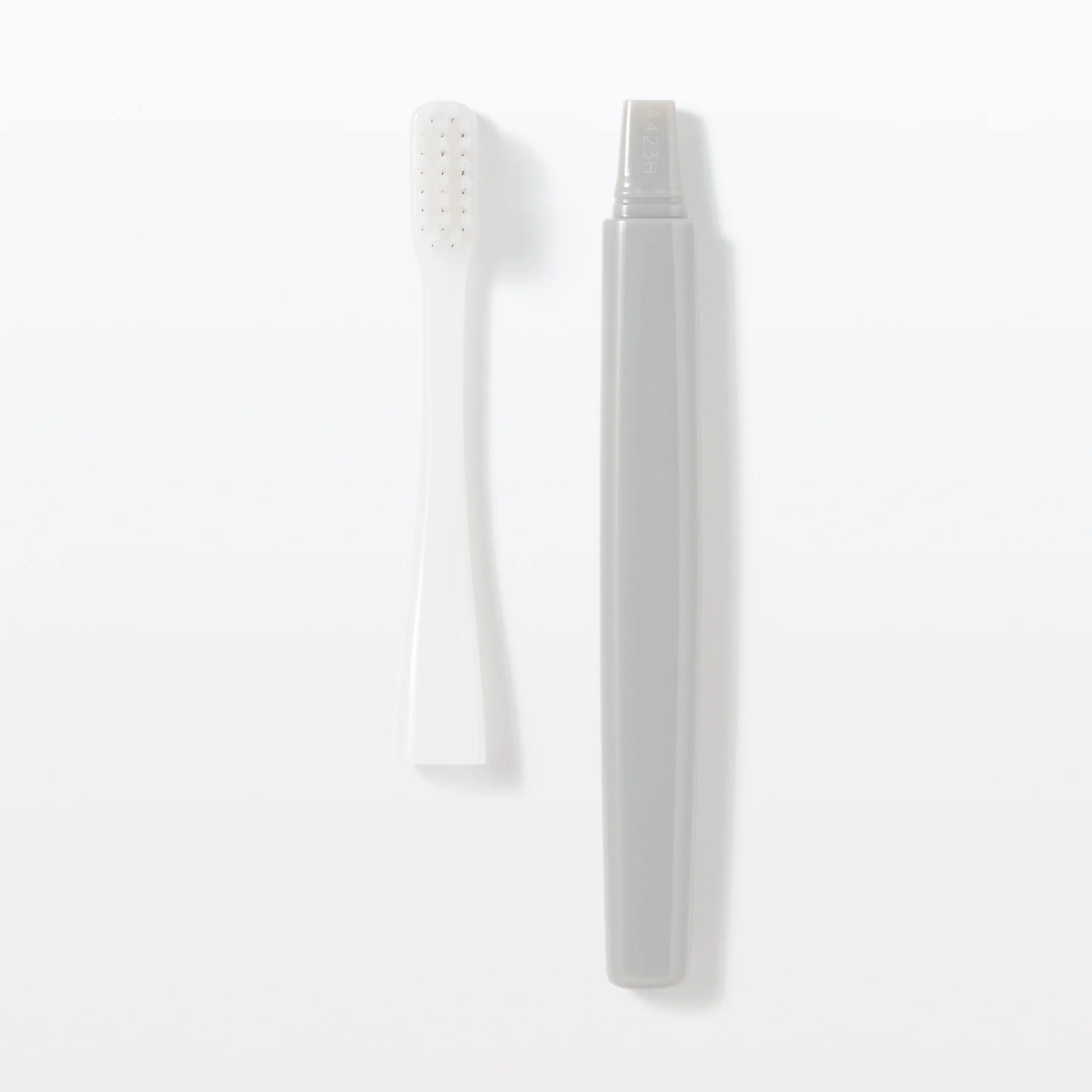 Replaceable Head Medium Toothbrush - Grey - Image 2