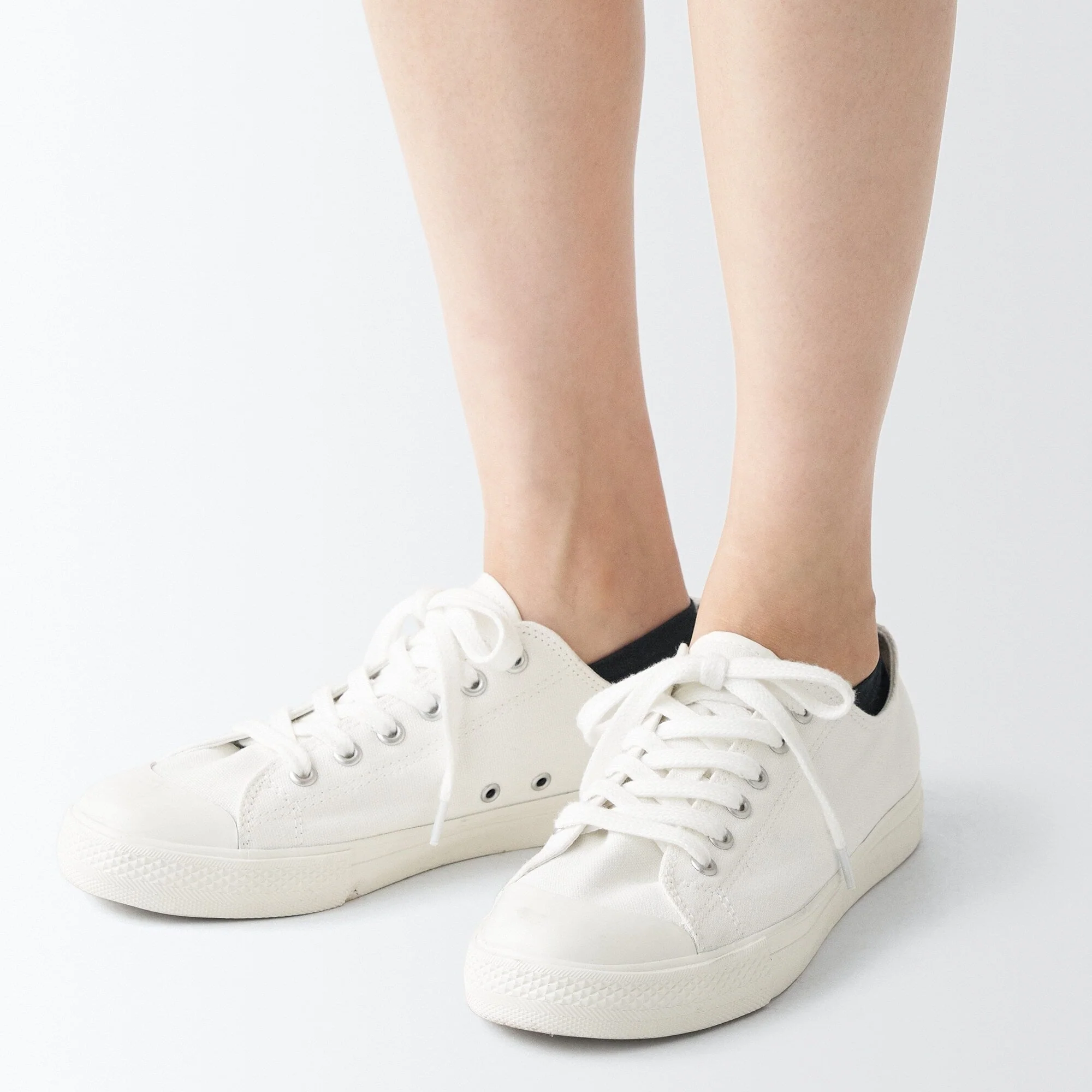 Right Angle Lightweight Sneaker Socks - Image 9