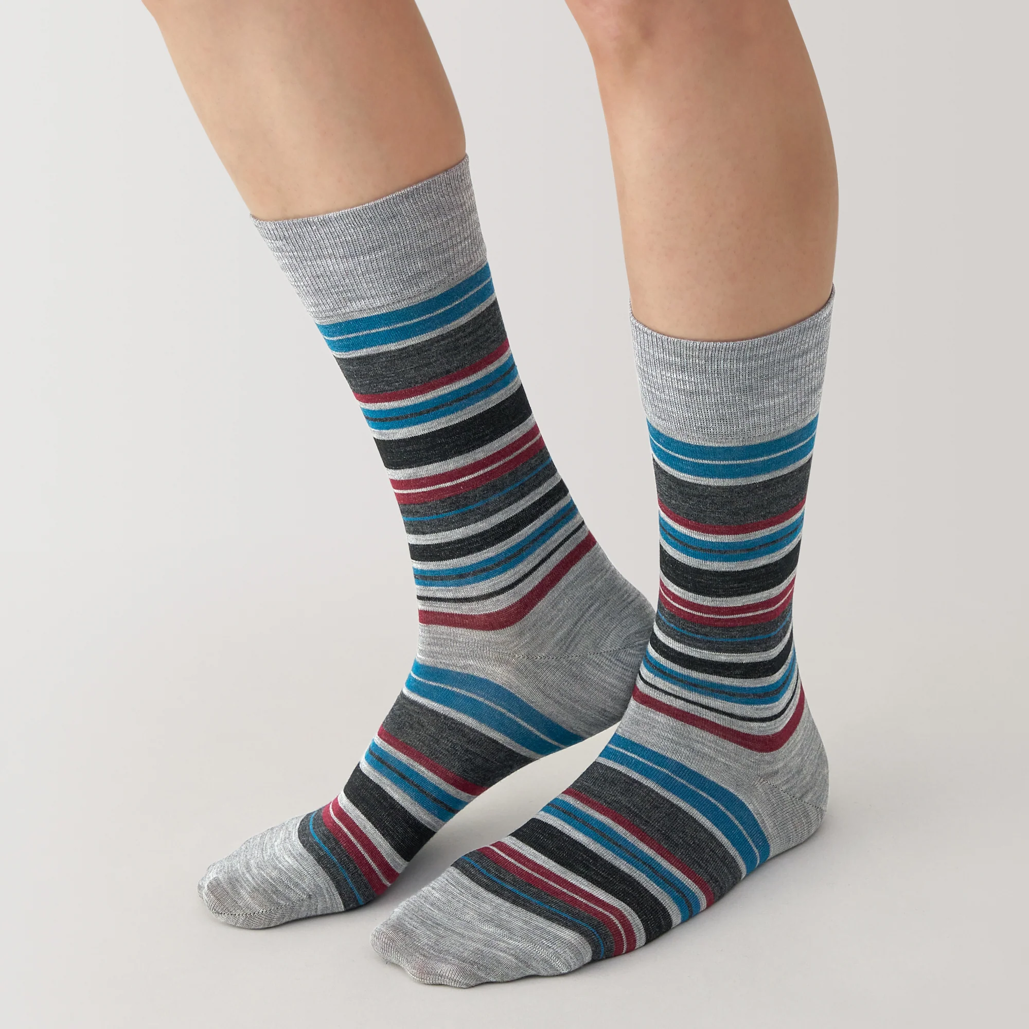 Right Angle Lustrous Wool Mix Thin Socks - Image 4