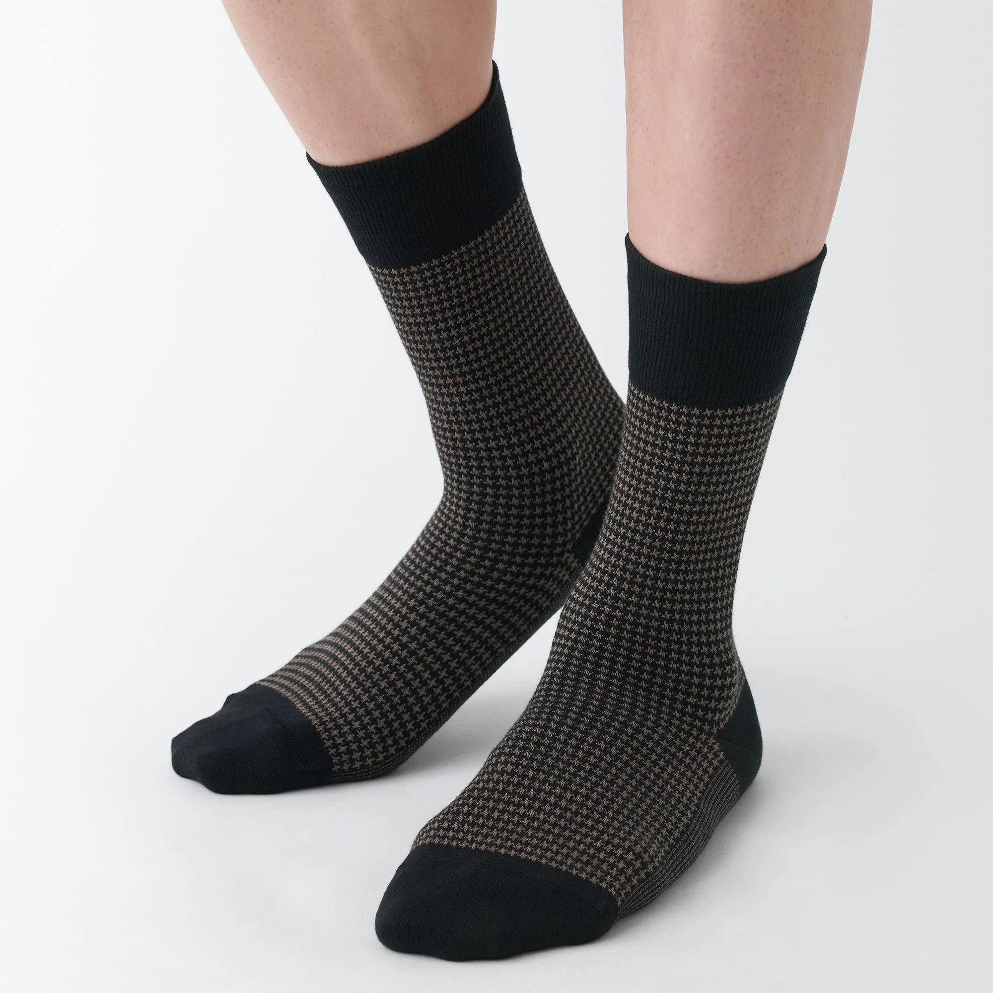 Right Angle Houndstooth Socks