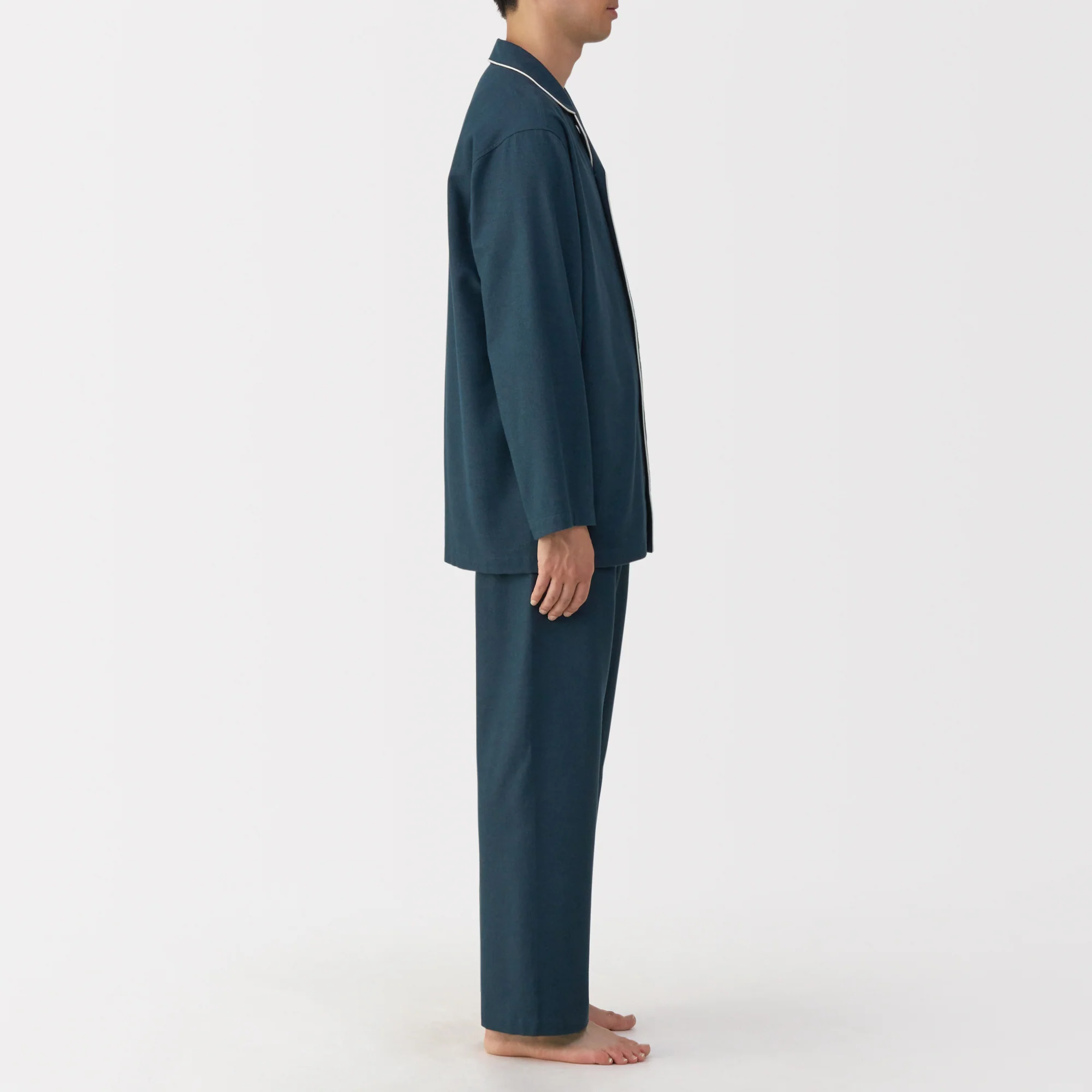 Side Seamless Flannel Pajamas - Image 5
