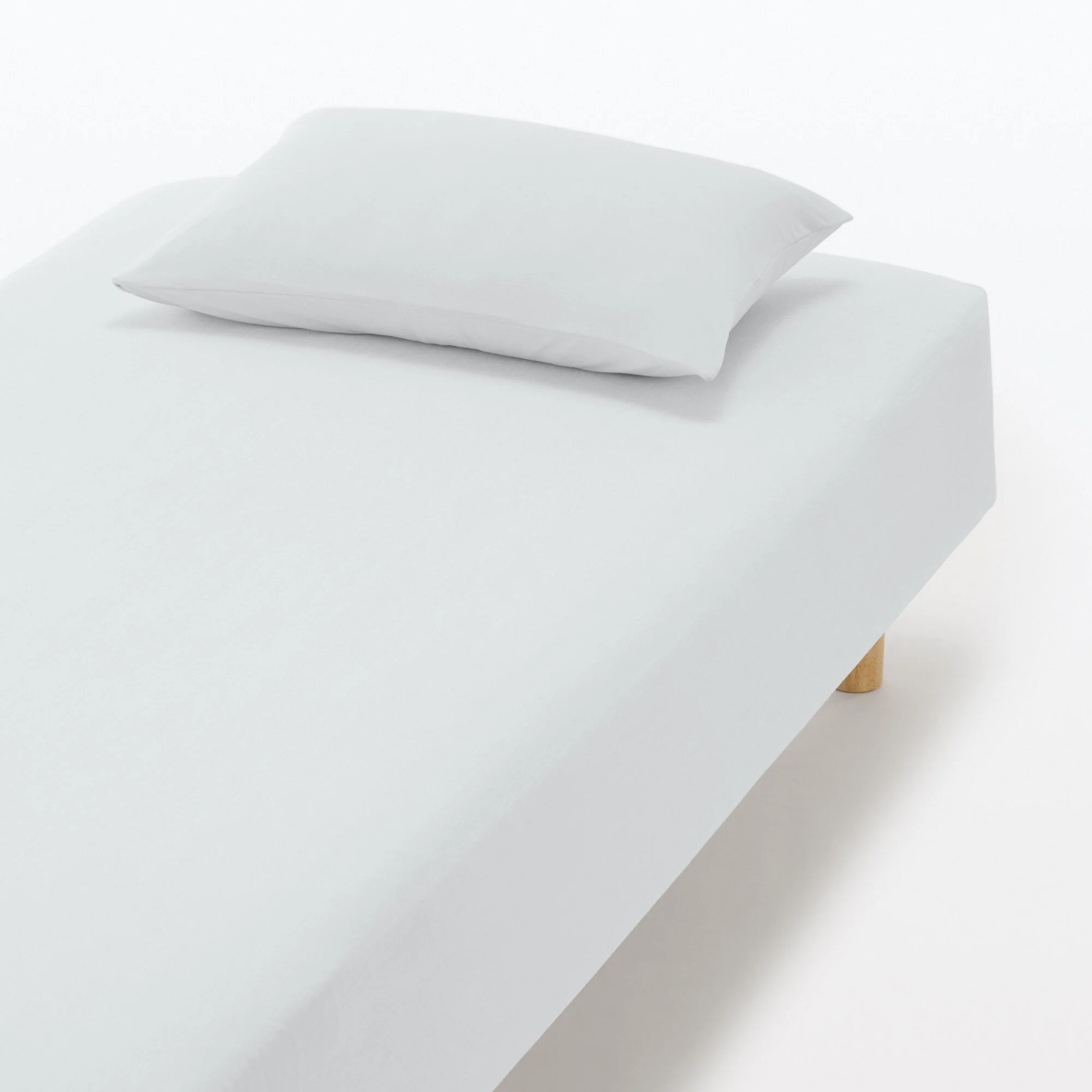 Stretchable Cool Touch Pillow Case - Image 8