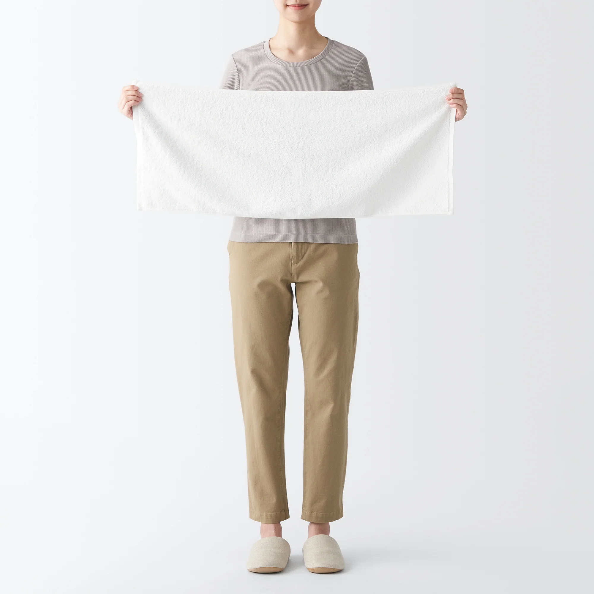 Thick Pile Face Towel - Image 6