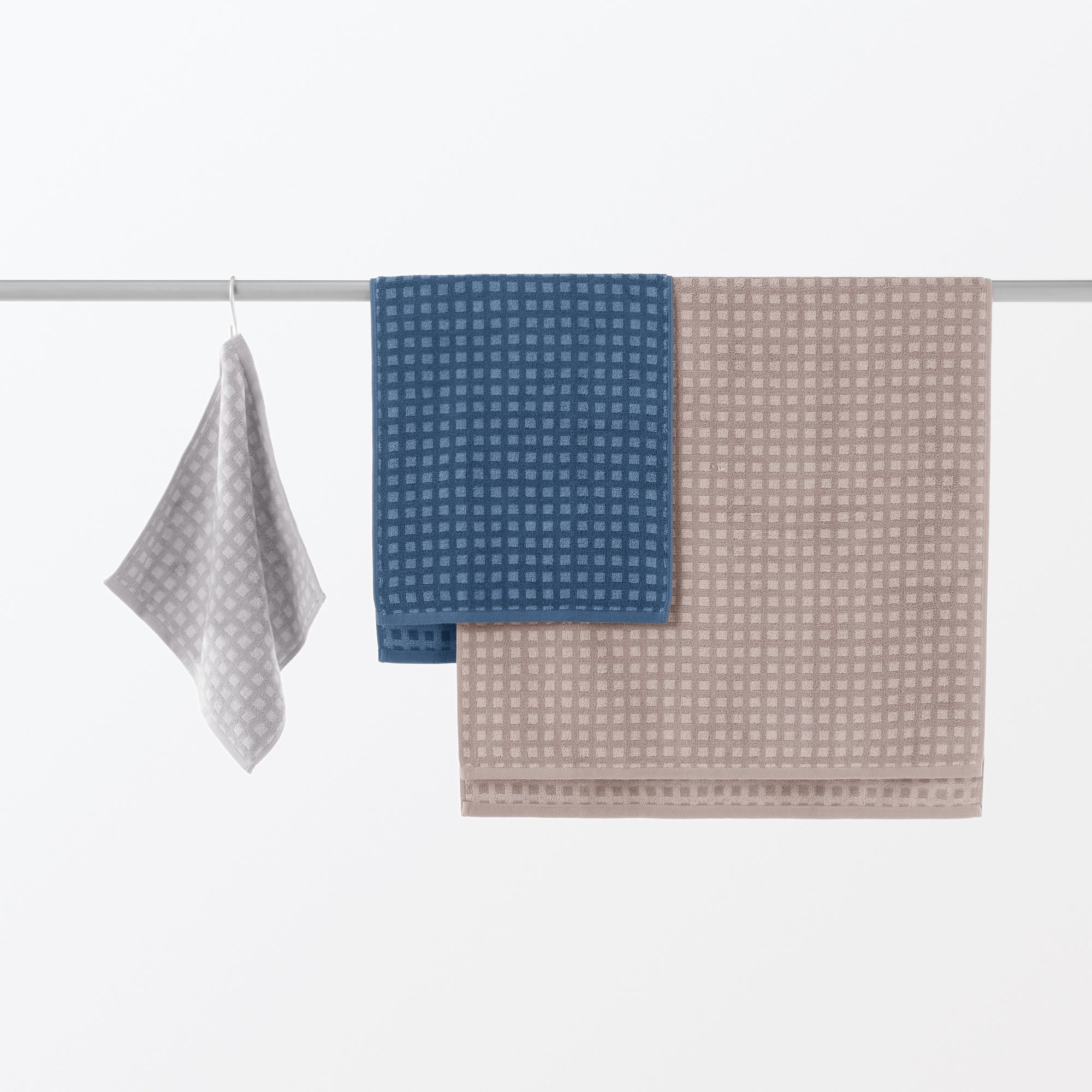 Twin Pile Bath Towel - Image 5